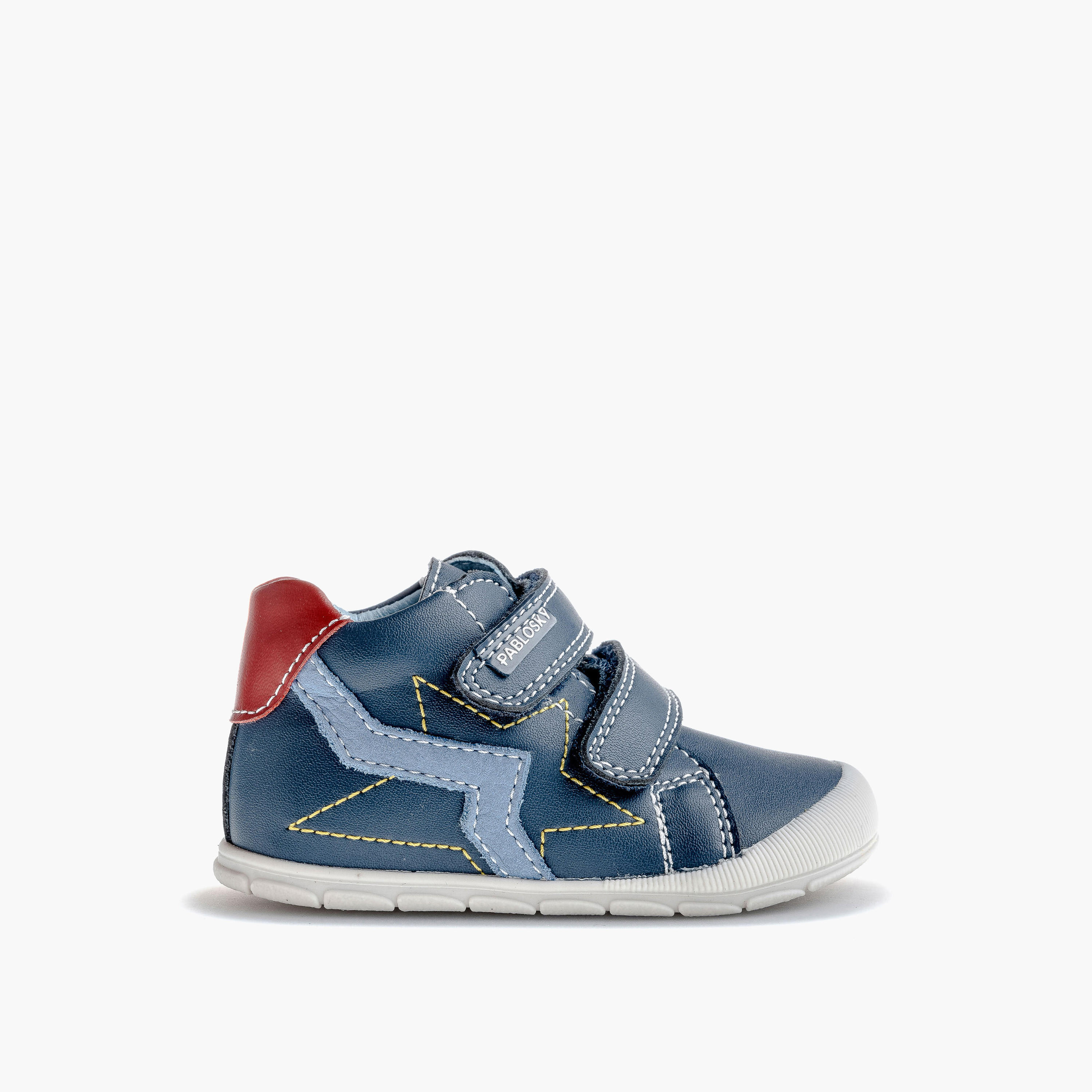 حذاء سنيكرز برقبة مرتفعة وشريط إغلاق لاصق للأولاد من بابلوسكي - 059620-baby-boys-shoes-closedshoes-image-2