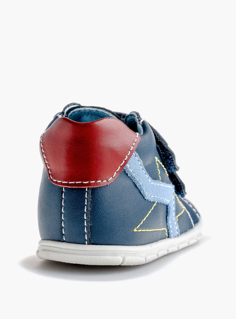 حذاء سنيكرز برقبة مرتفعة وشريط إغلاق لاصق للأولاد من بابلوسكي - 059620-baby-boys-shoes-closedshoes-image-3