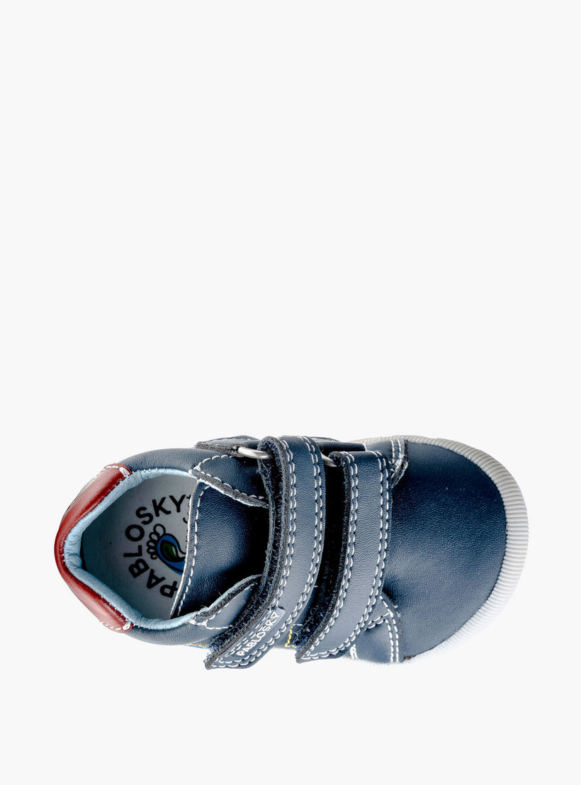 حذاء سنيكرز برقبة مرتفعة وشريط إغلاق لاصق للأولاد من بابلوسكي - 059620-baby-boys-shoes-closedshoes-image-4