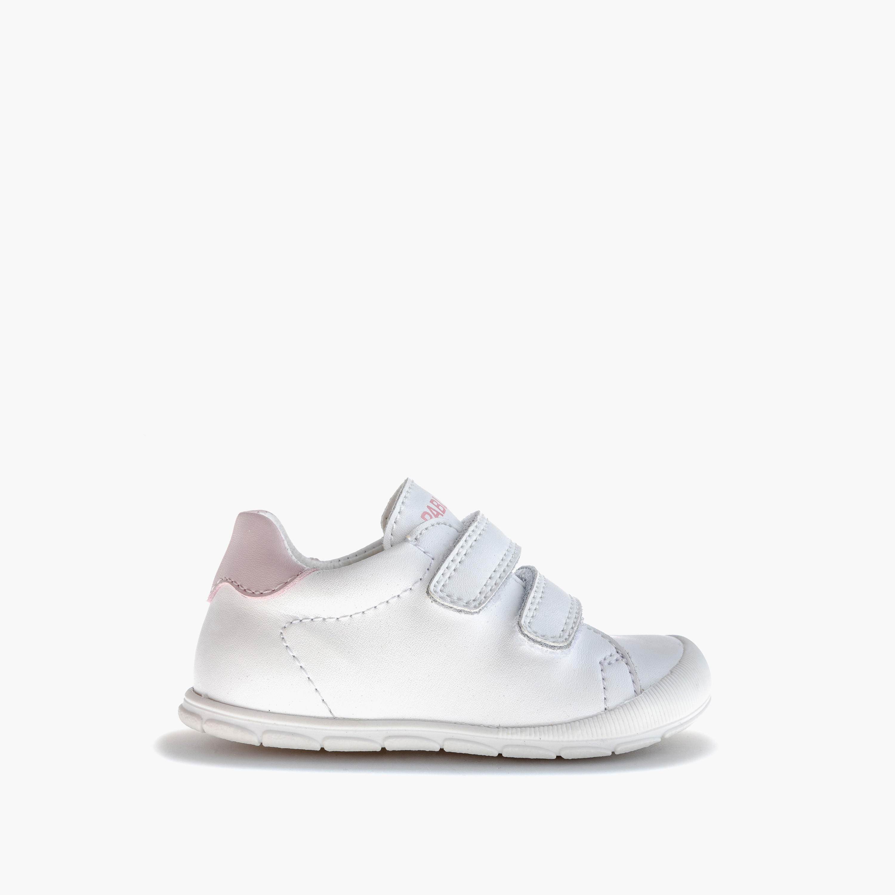 حذاء سنيكرز بشريط إغلاق لاصق للبنات من بابلوسكي - 060107-baby-girls-shoes-closedshoes-image-2