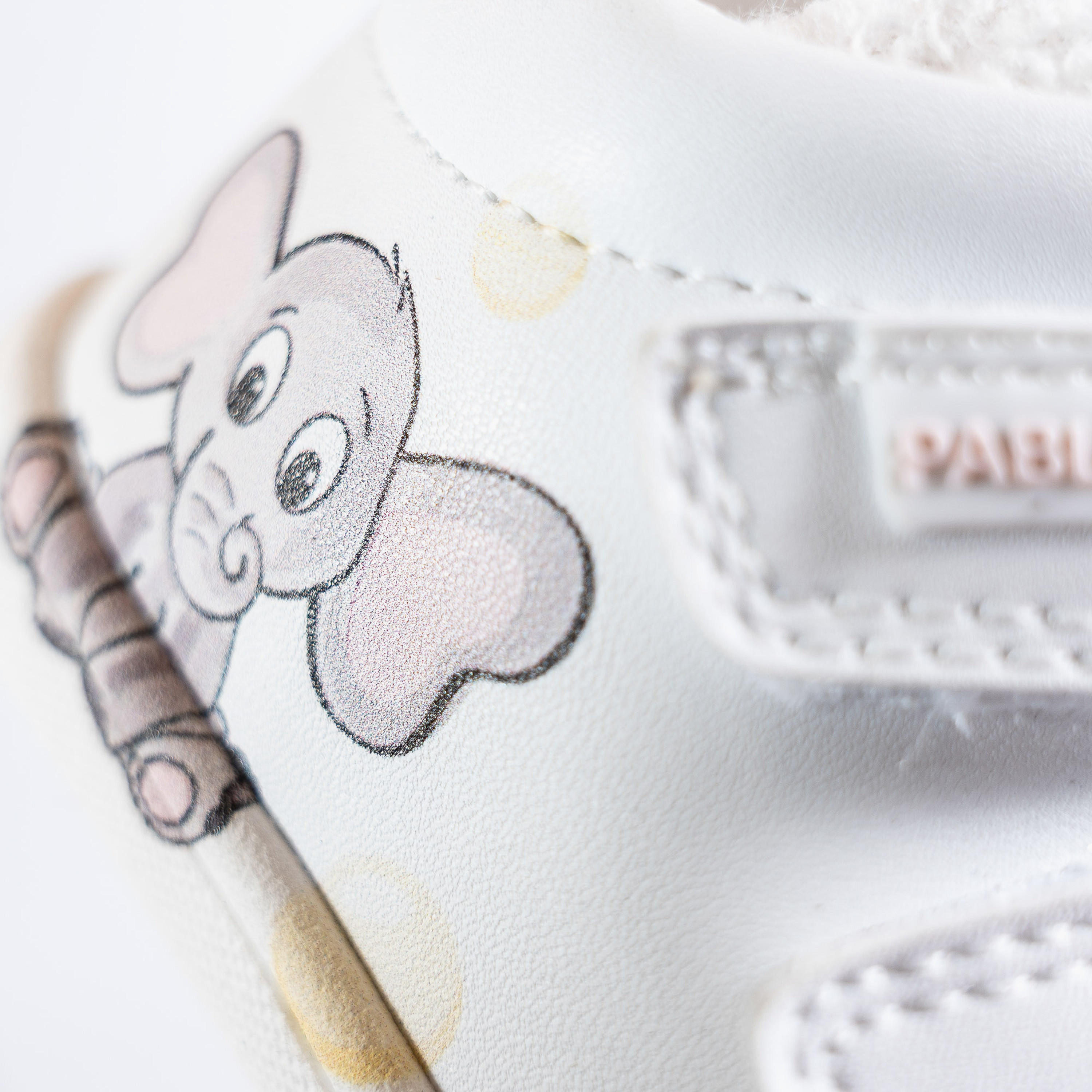 حذاء سنيكرز برقبة عالية وشريط إغلاق لاصق للبنات من بابلوسكي-baby-girls-shoes-closedshoes-image-7