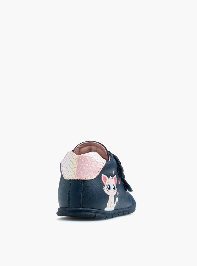 حذاء أطفال جلد بطبعات قطة وبشريط إغلاق لاصق من بابلوسكي-baby-girls-shoes-closedshoes-image-2