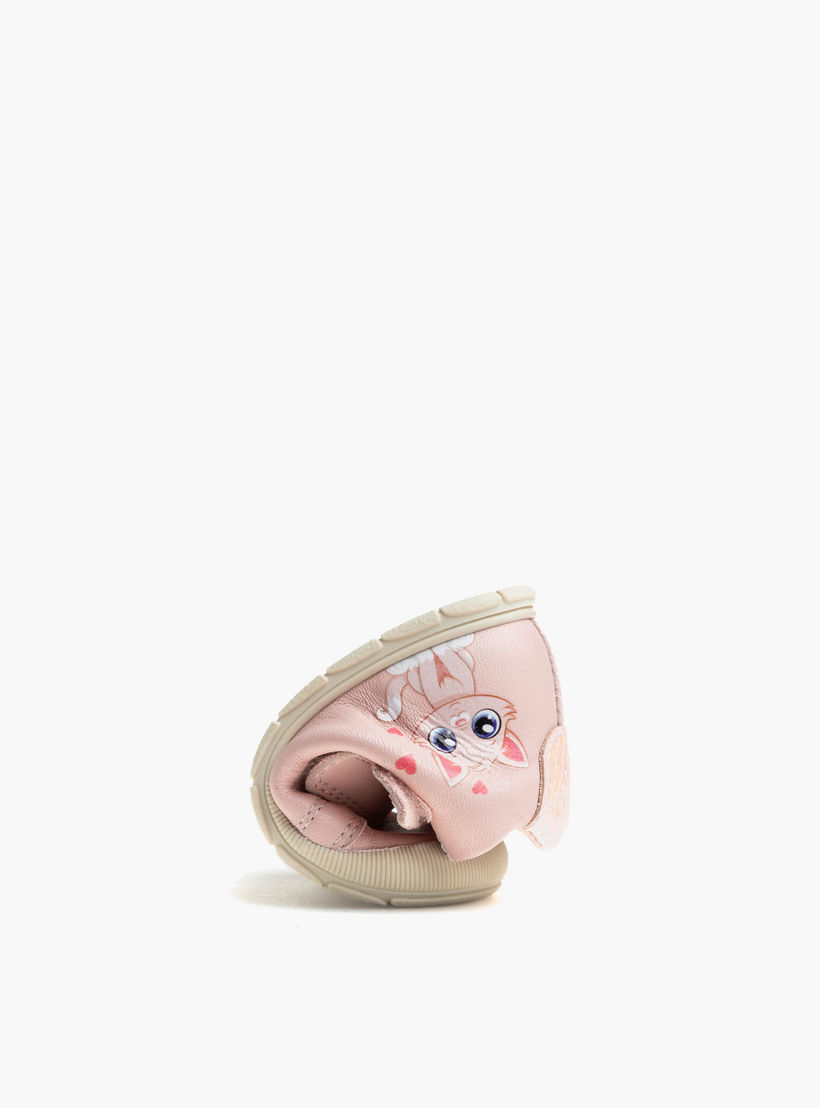 بوت أطفال جلد بطبعات قطة وشريط إغلاق من بابلوفسكي-baby-girls-shoes-closedshoes-image-5