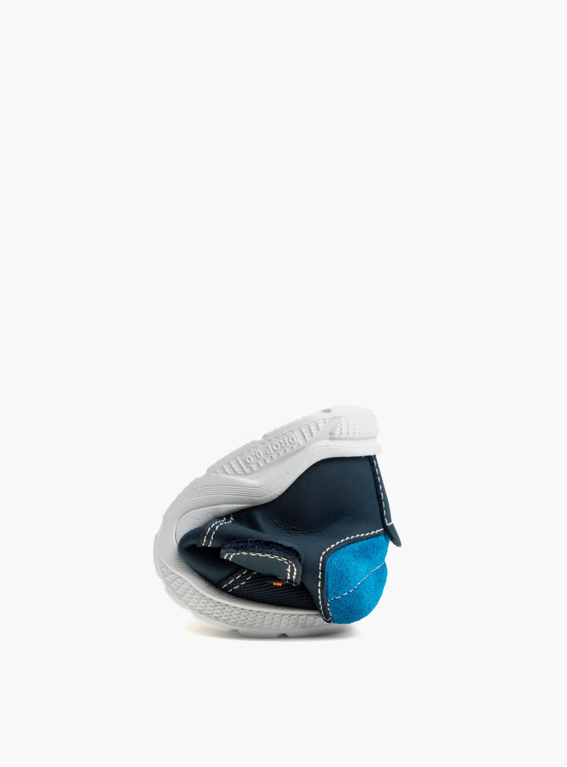 حذاء رياضي للكاحل بشريط إغلاق لاصق وتفاصيل خياطة من بابلوفسكي-baby-boys-shoes-closedshoes-image-5