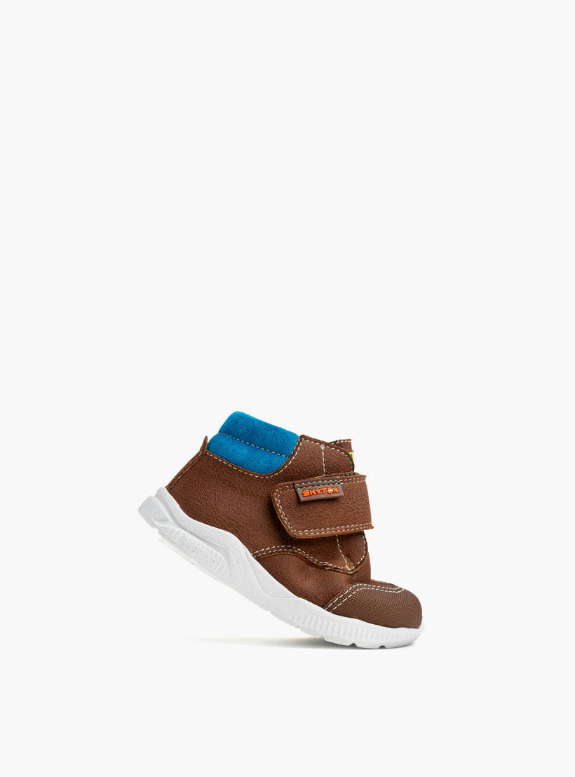 أبوات بشريط إغلاق لاصق وتفاصيل حياكة من بابلوسكي-baby-boys-shoes-closedshoes-image-4