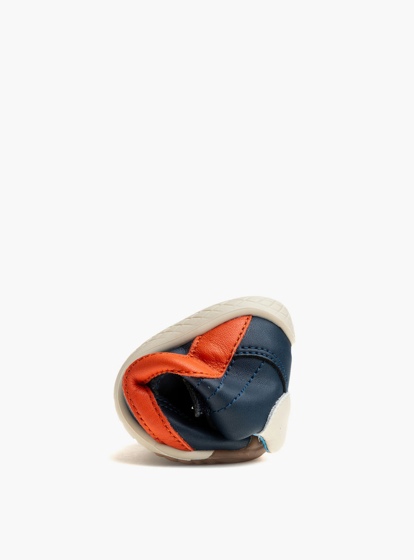 حذاء سنيكرز بشريط إغلاق لاصق للأولاد من بابلوكسي-baby-boys-shoes-closedshoes-image-5