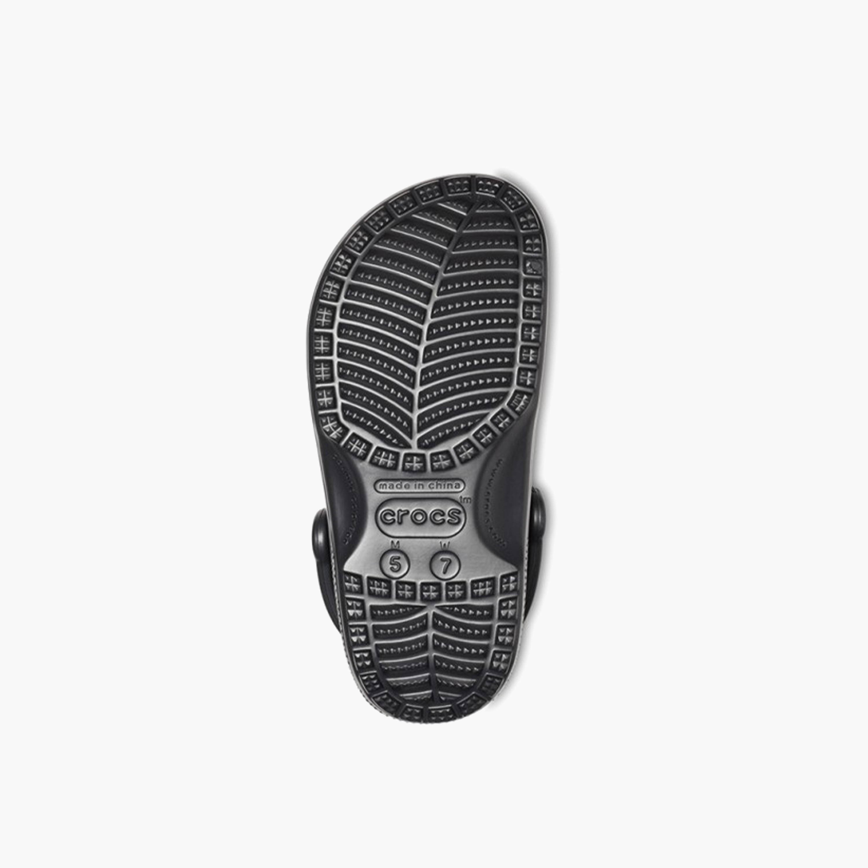 صندل كلوج بتفاصيل مفرغة للجنسين من كروكس - 10001-001-men-shoes-sandals-image-4