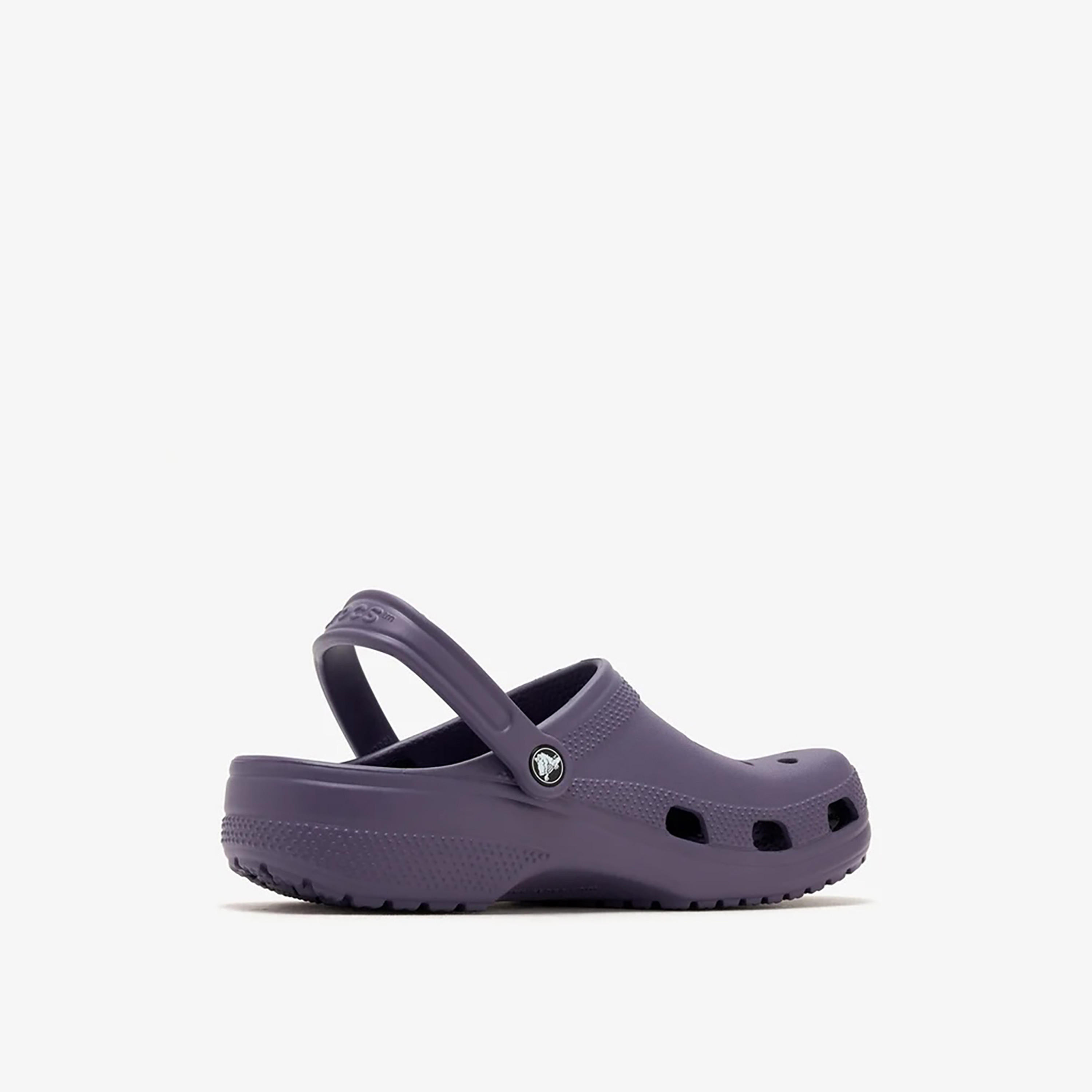 شبشب كلوج كلاسيكي بحزام خلفي للرجال من كروكس-men-shoes-sandals-image-5