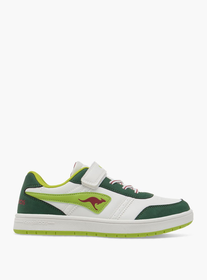 حذاء سنيكرز بشريط إغلاق لاصق وشعار للبنات من كانجاروز-girls-shoes-sneakers-image-3