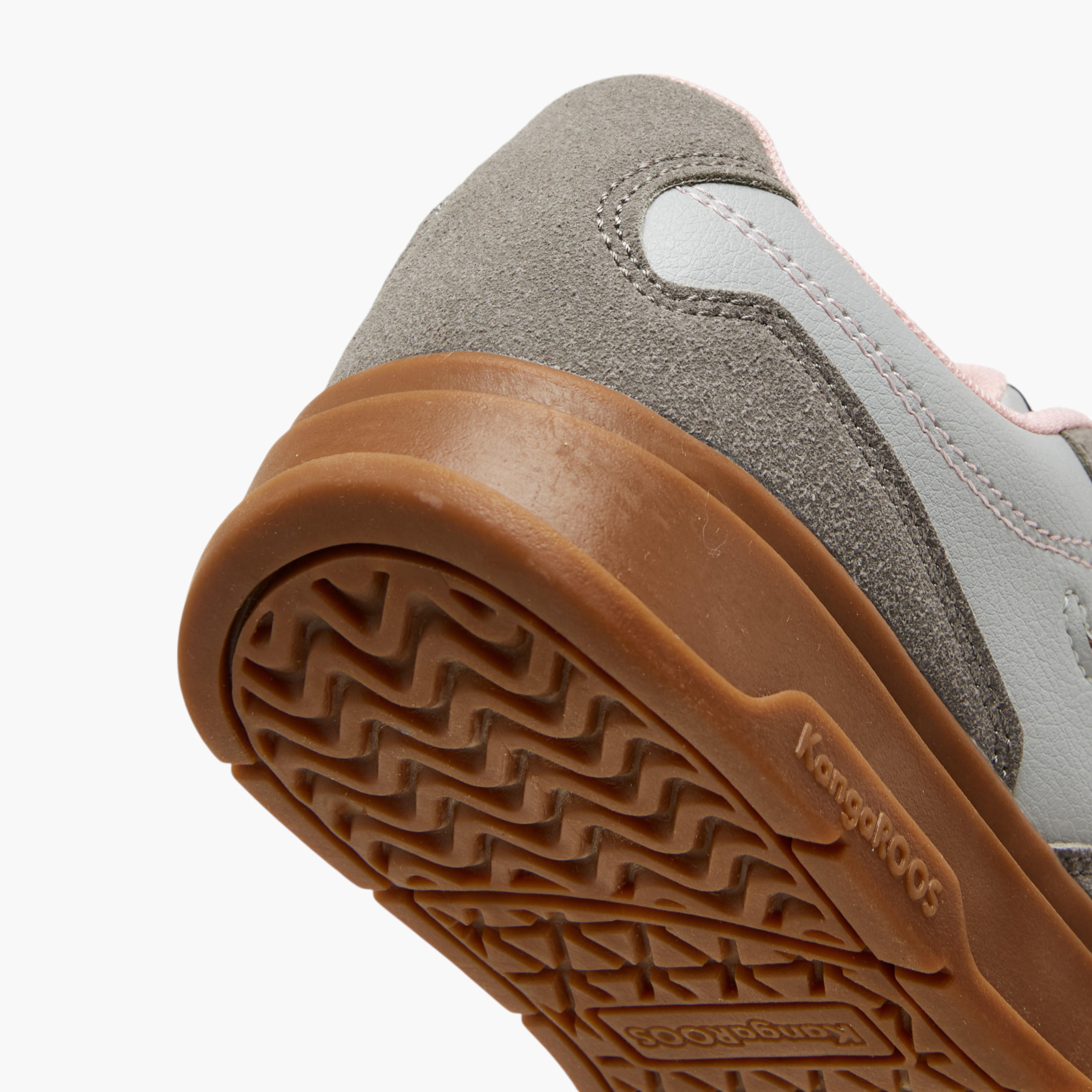 حذاء سنيكرز برباط إغلاق للبنات من كانجاروز-girls-shoes-sneakers-image-5