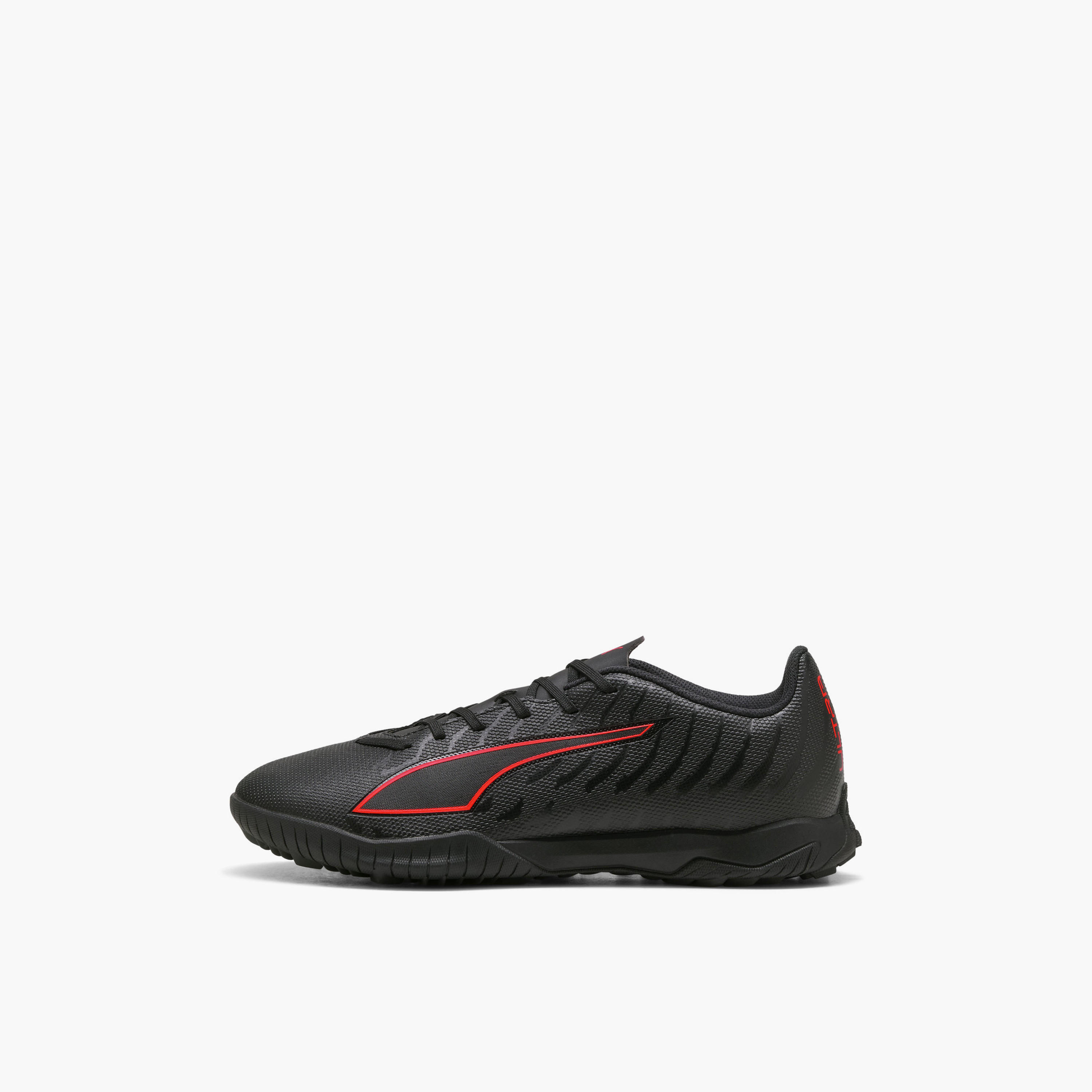 حذاء كرة قدم برباط ألترا 6 بلاي تي تي للرجال من بوما-sports-men-shoes-image-3