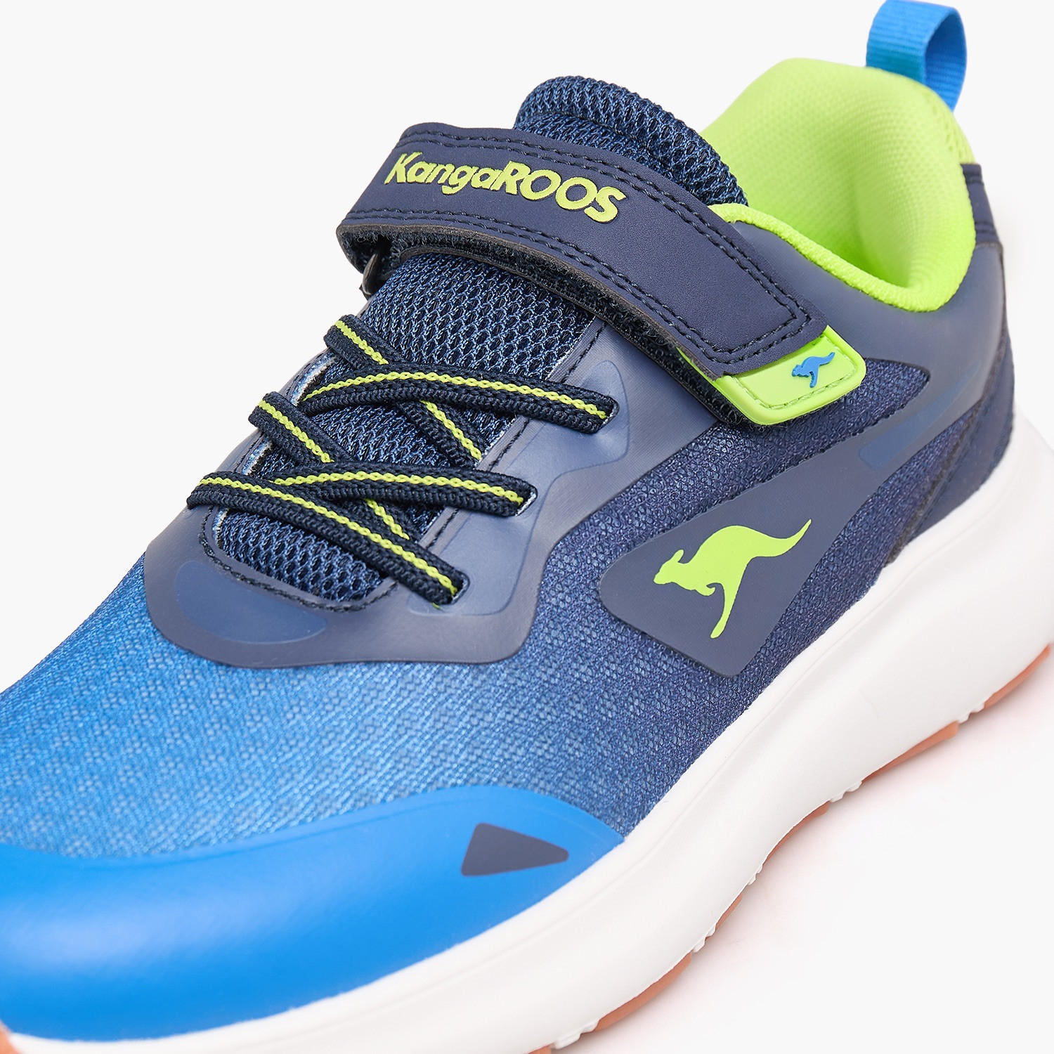 حذاء رياضي للأولاد بتصميم ألوان متعددة وشريط إغلاق لاصق من كانجارو-boys-shoes-sneakers-image-4