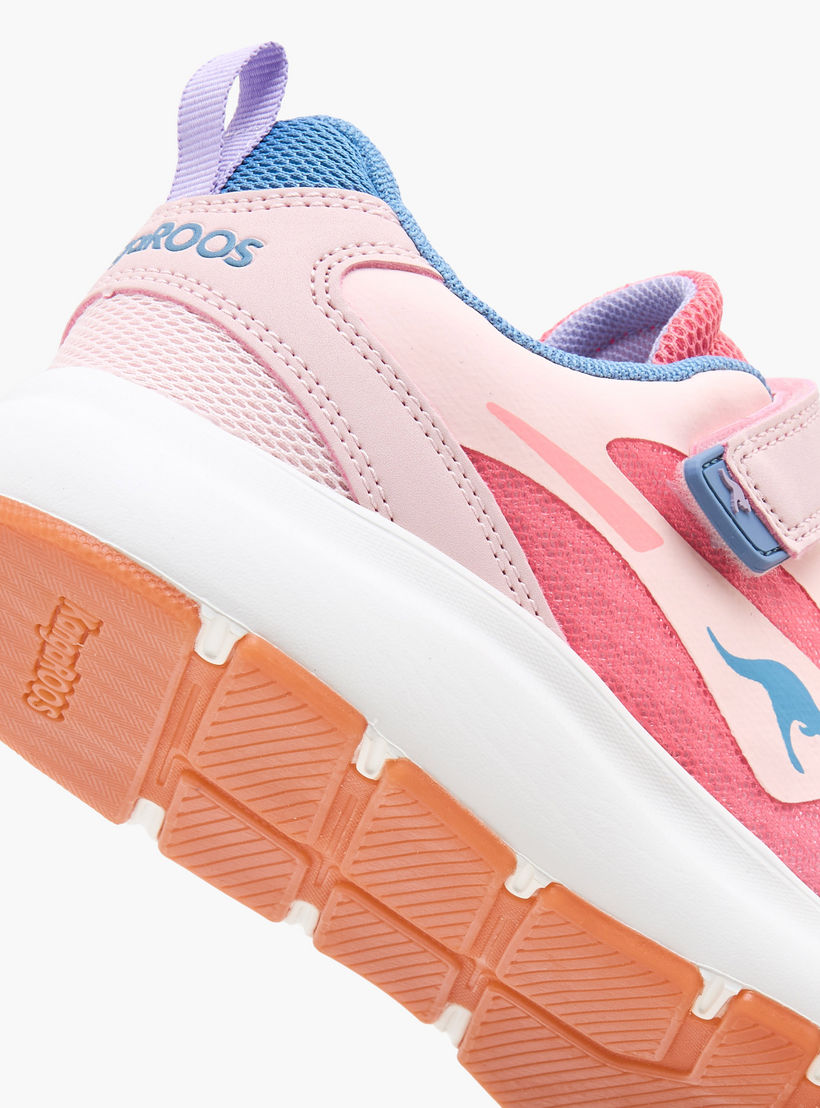 حذاء رياضي بشريط إغلاق لاصق للبنات من كانجاروز-girls-shoes-sports-image-5