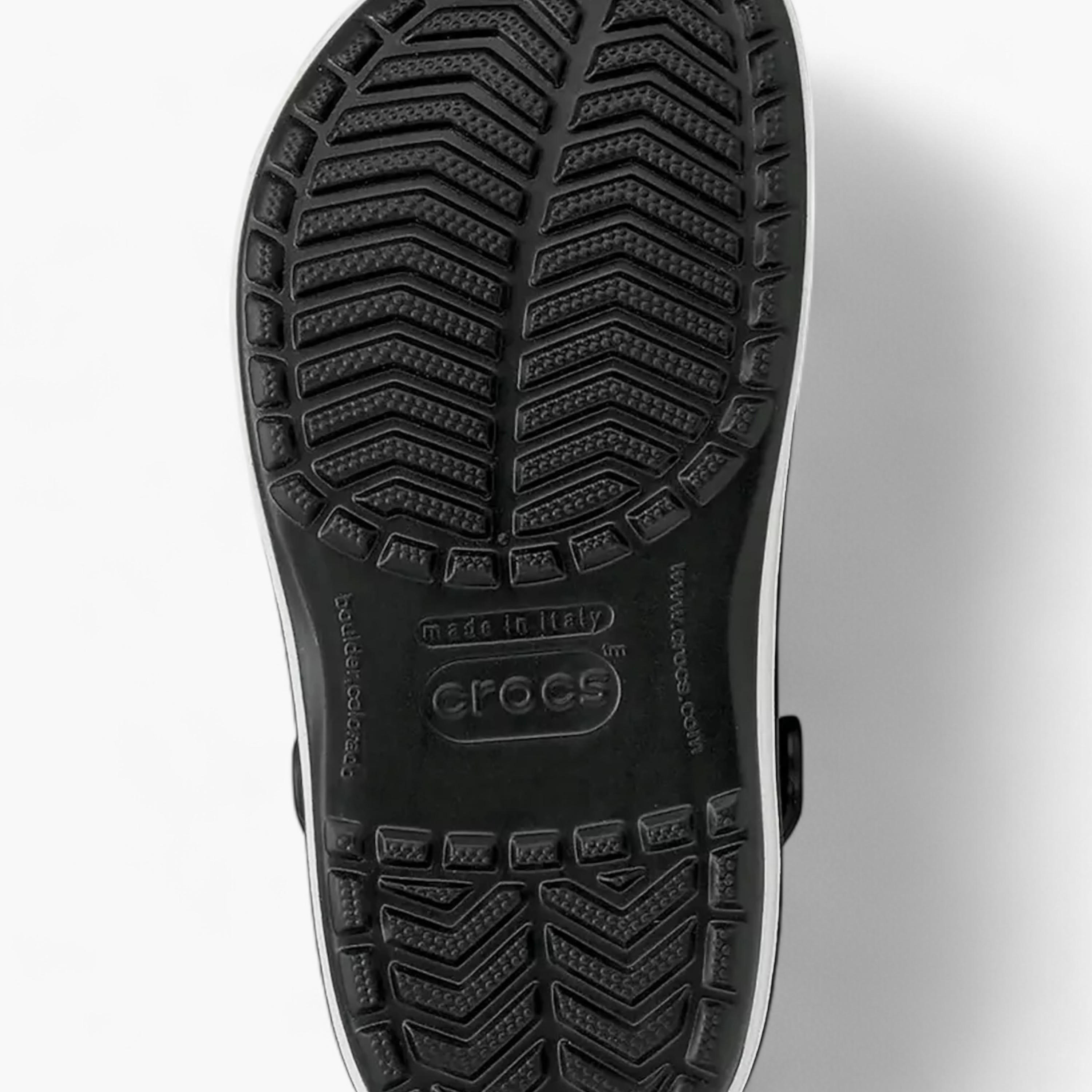 صندل بكعب سميك وتصاميم مفرغة وحزام خلفي للجنسين من كروكس - 11016-001-men-shoes-sandals-image-4