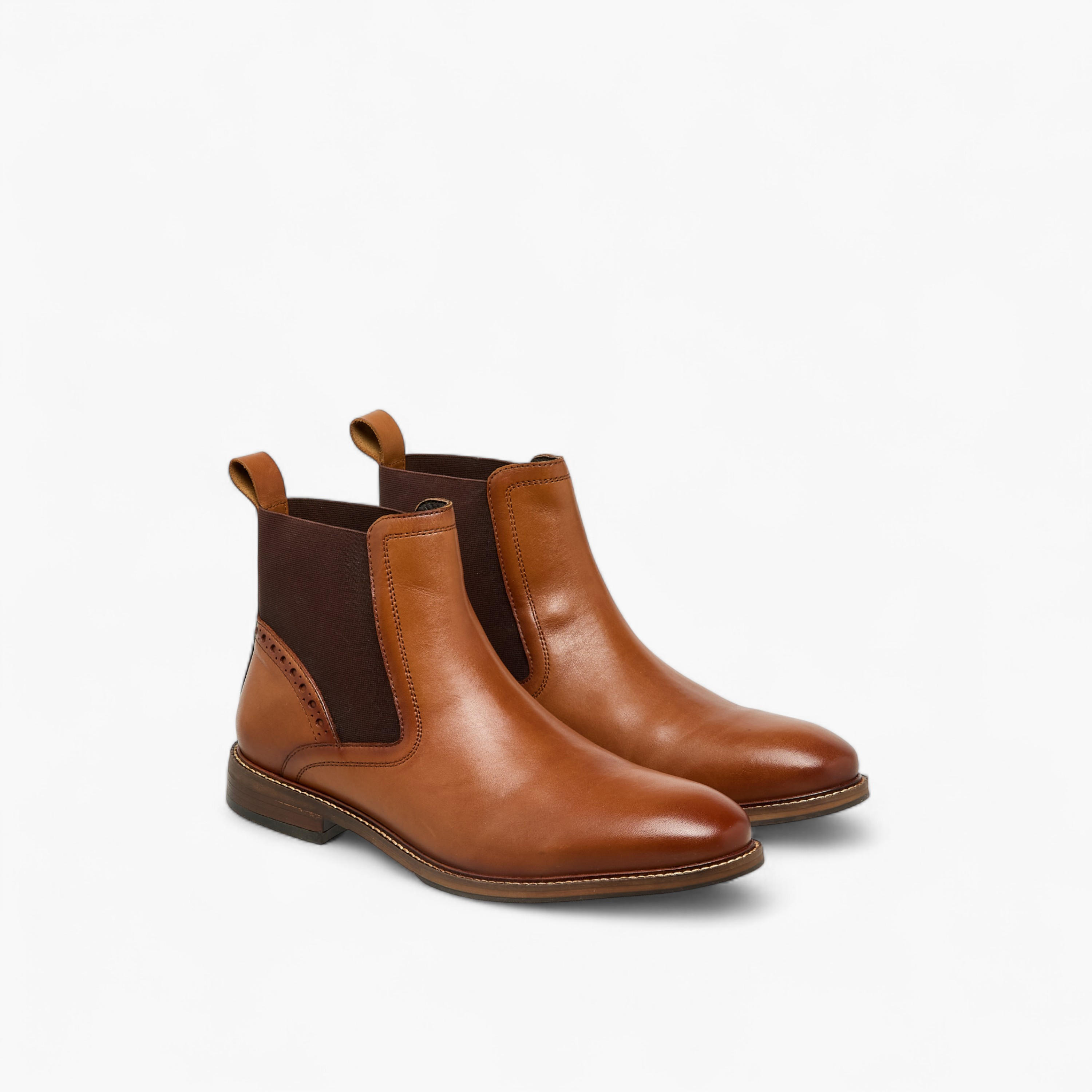 أبوات تشيلسي جلد للرجال من دوتشيني-men-shoes-boots-image-1