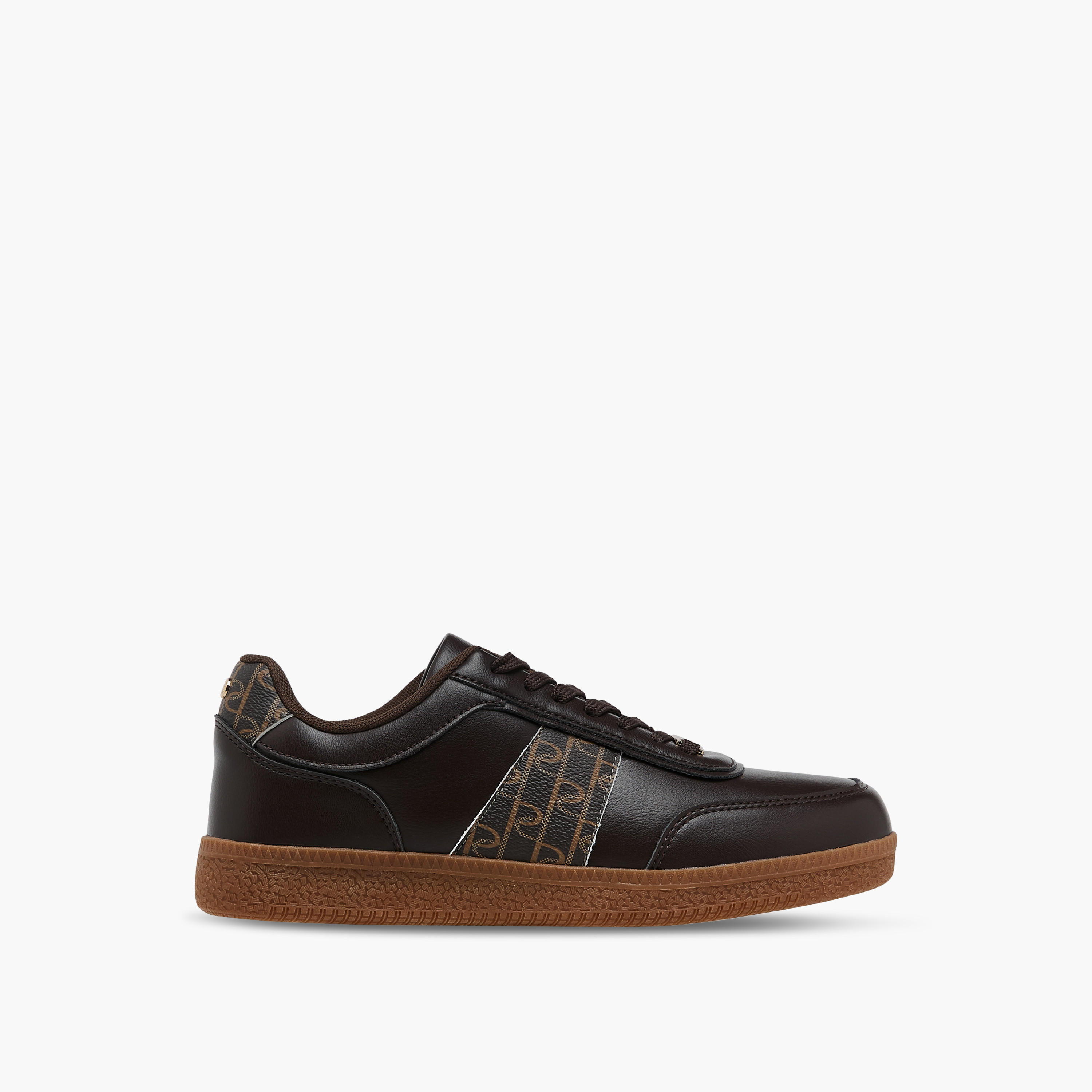 حذاء سنيكرز بطبعات مونوجرام ورباط إغلاق من بابريكا-women-shoes-sneakers-image-3