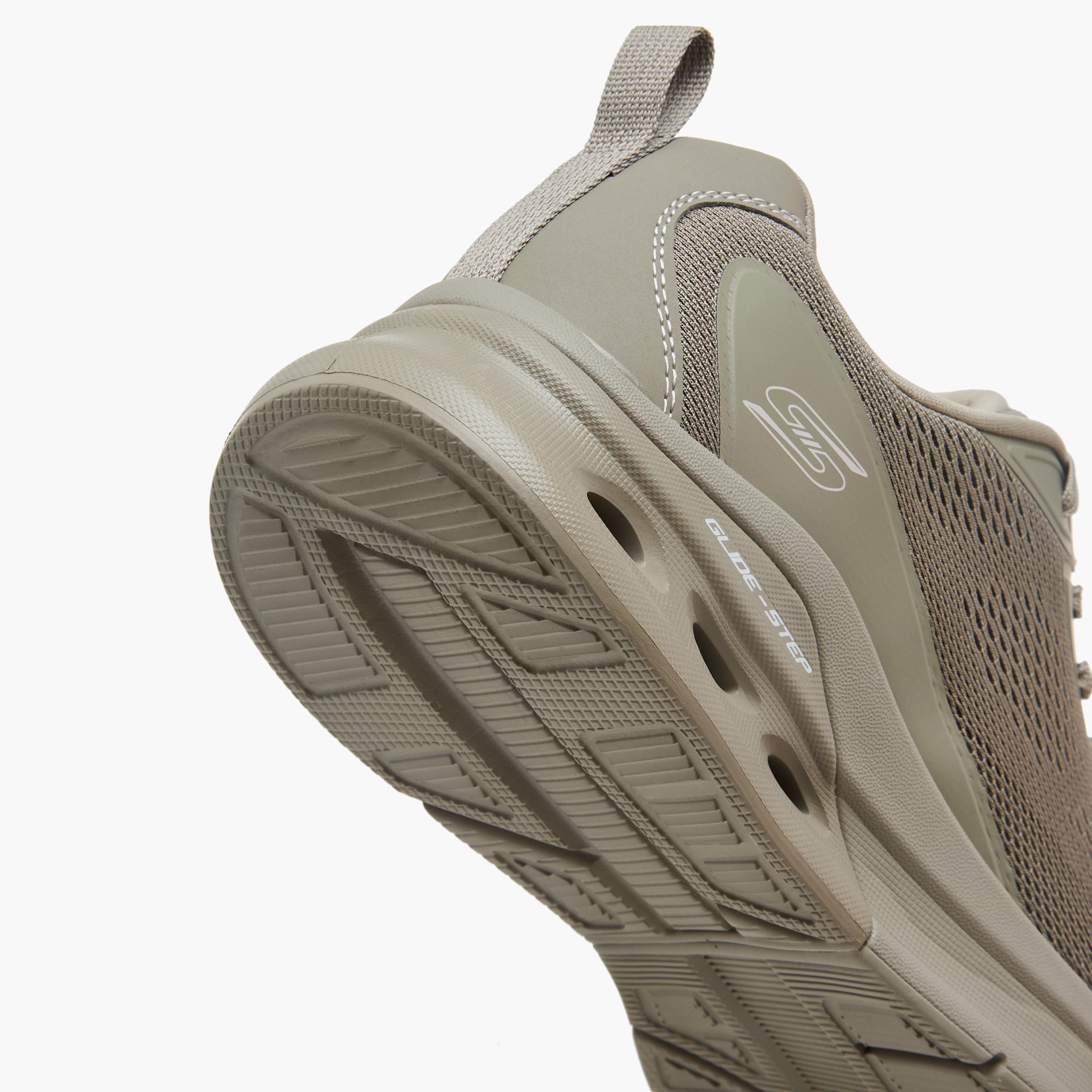 حذاء رياضي بارز الملمس برباط إغلاق للرجال من سكيتشرز-men-shoes-sports-image-5