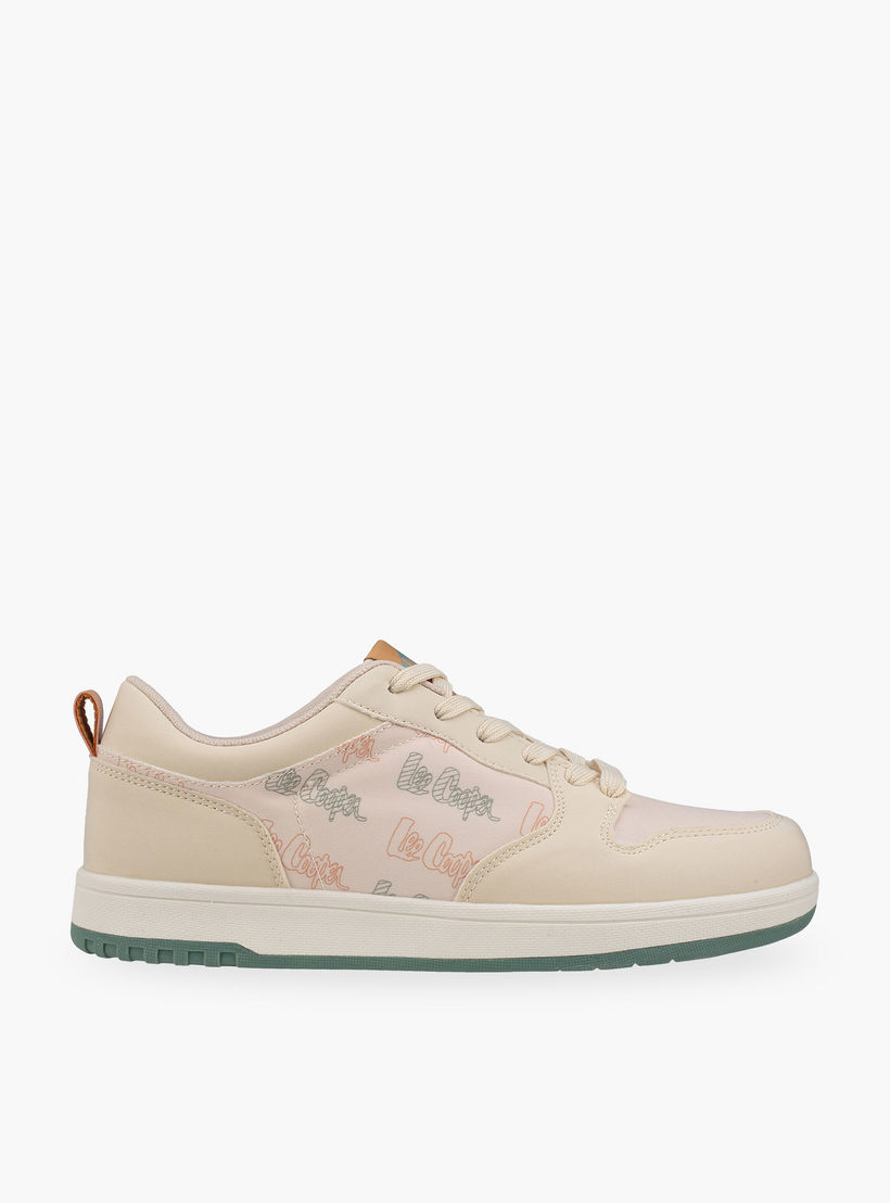 حذاء سنيكرز بطول الكاحل ورباط إغلاق للنساء من لي كوبر-women-shoes-sneakers-image-3