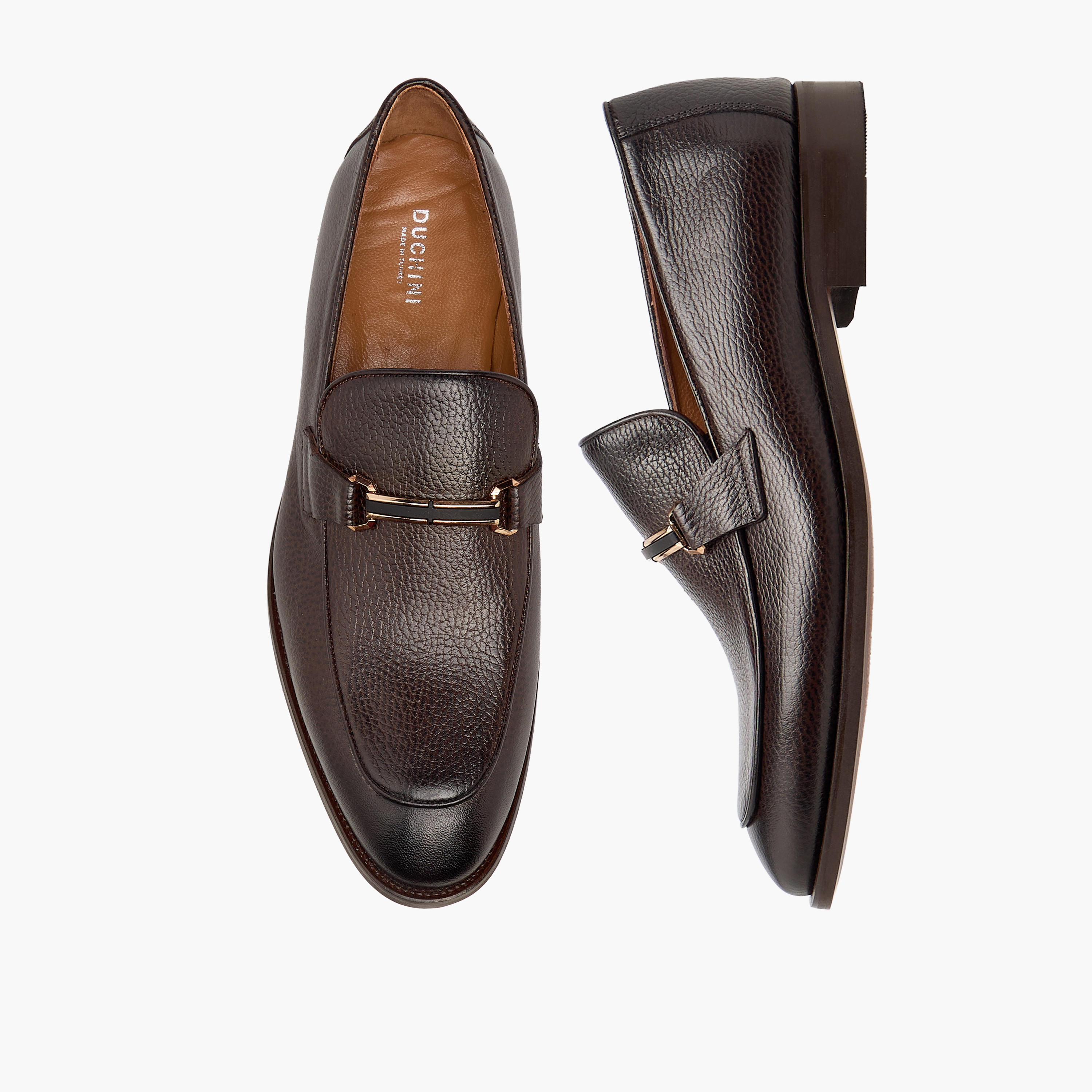 حذاء لوفر دوتشيني رجالي من الجلد الطبيعي بلمسات معدنية-men-shoes-loafersandmoccasins-image-1
