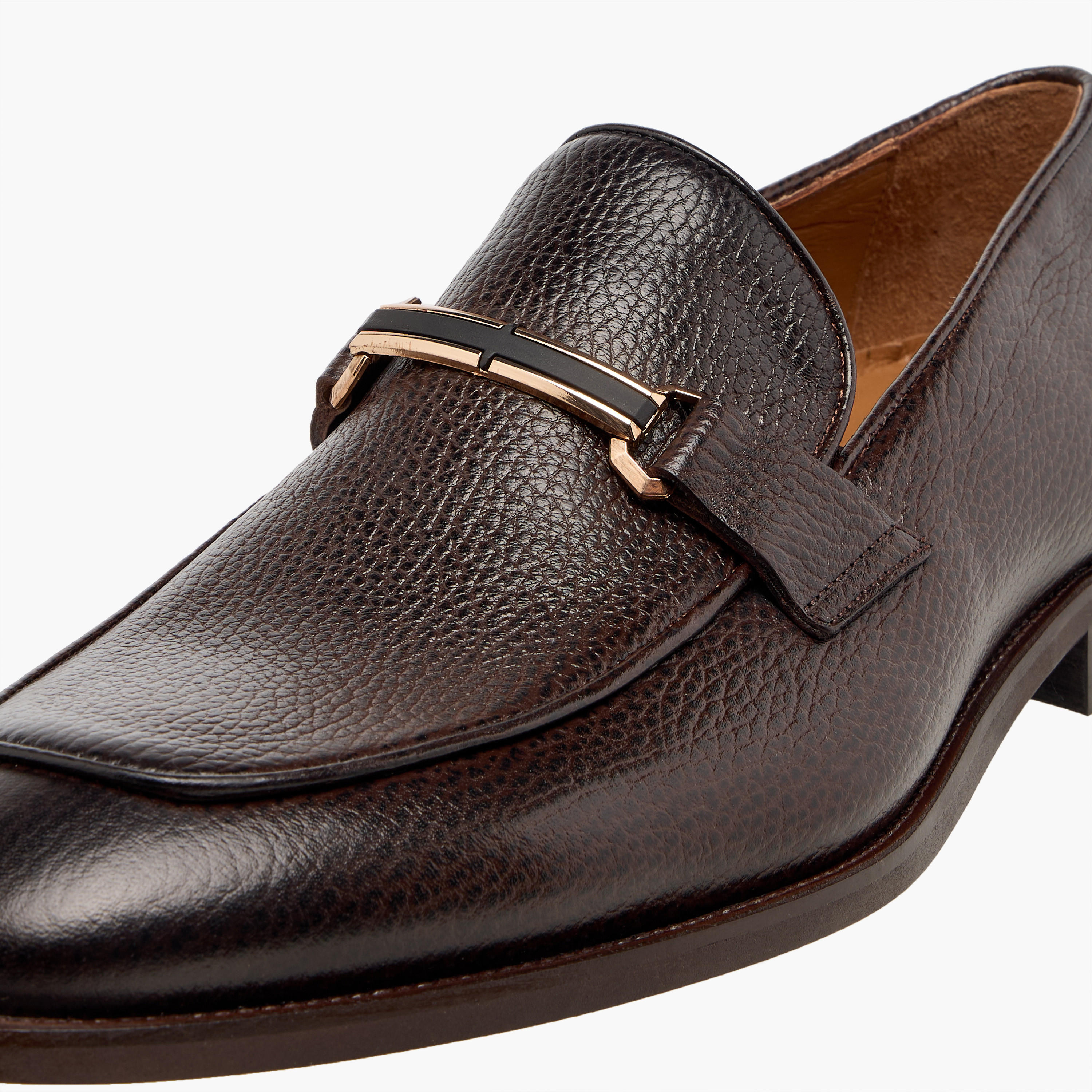 حذاء لوفر دوتشيني رجالي من الجلد الطبيعي بلمسات معدنية-men-shoes-loafersandmoccasins-image-4