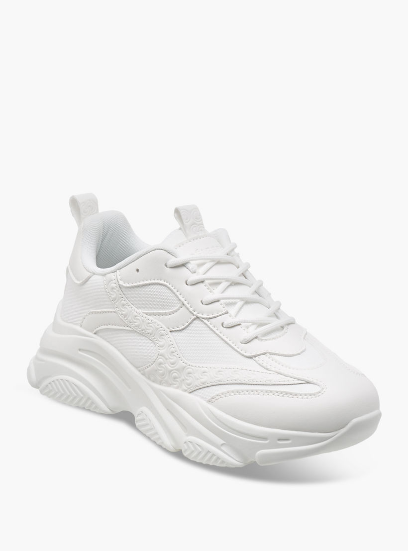 حذاء سنيكرز برباط إغلاق ونقوش الشعار للنساء من سيليست-women-shoes-sneakers-image-2