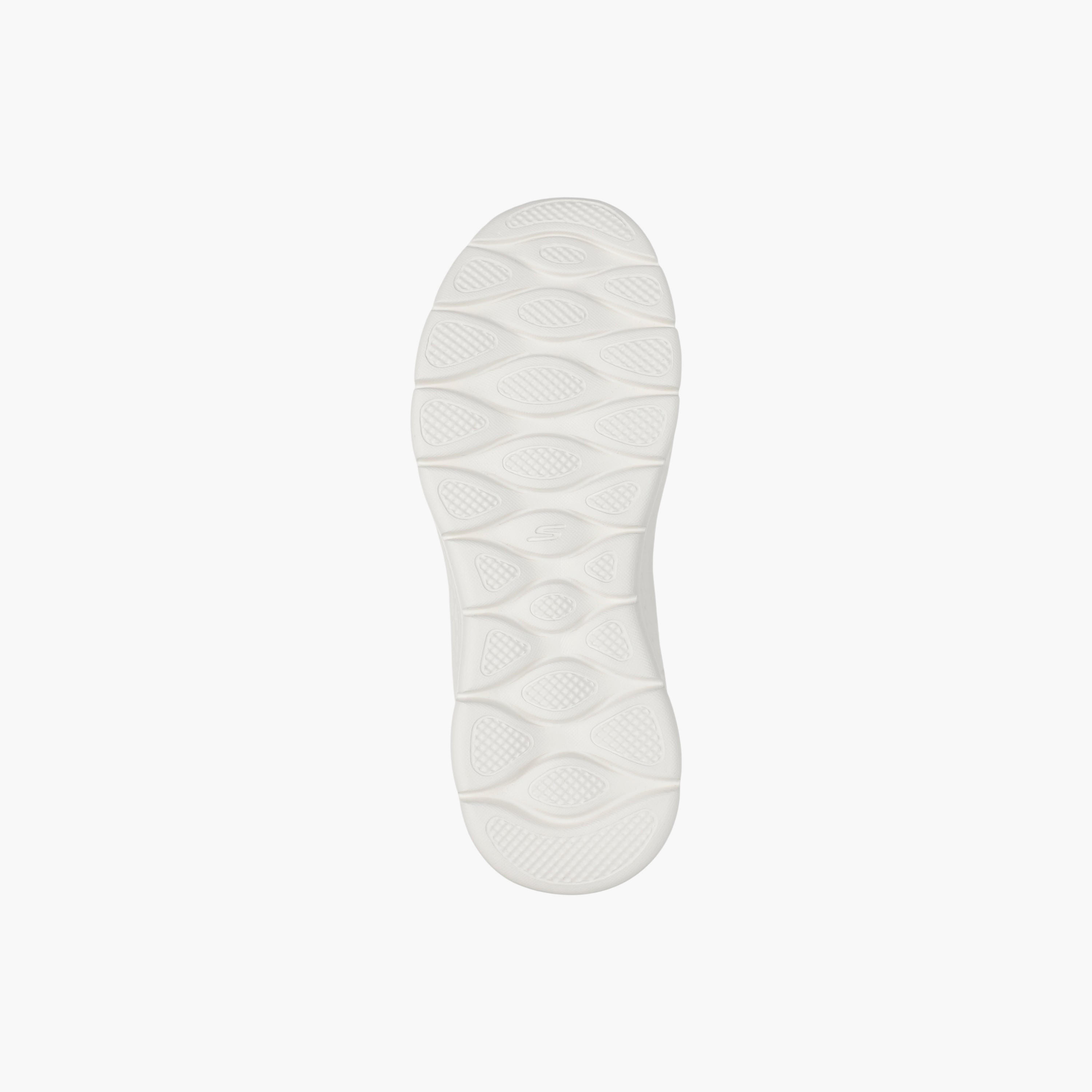 حذاء رياضي "جو ووك" برباط إغلاق للنساء من سكيتشيرز - 125515-LAV-sports-women-shoes-image-5