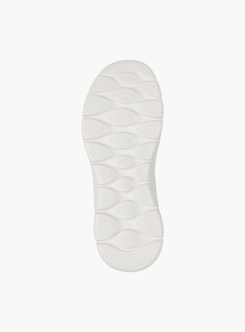 حذاء رياضي "جو ووك" برباط إغلاق للنساء من سكيتشيرز - 125515-LAV-sports-women-shoes-image-5