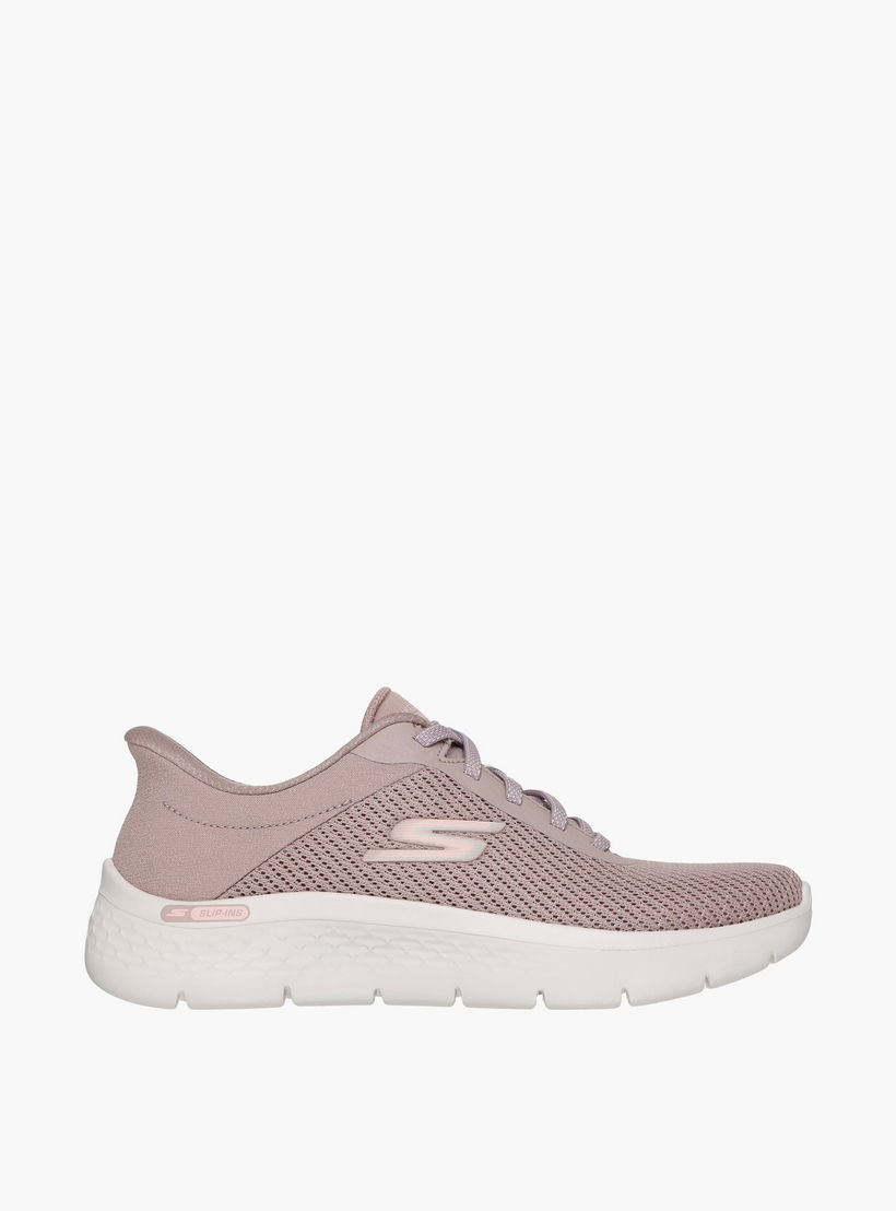 حذاء رياضي برباط إغلاق للنساء من سكيتشرز-sports-women-shoes-image-2