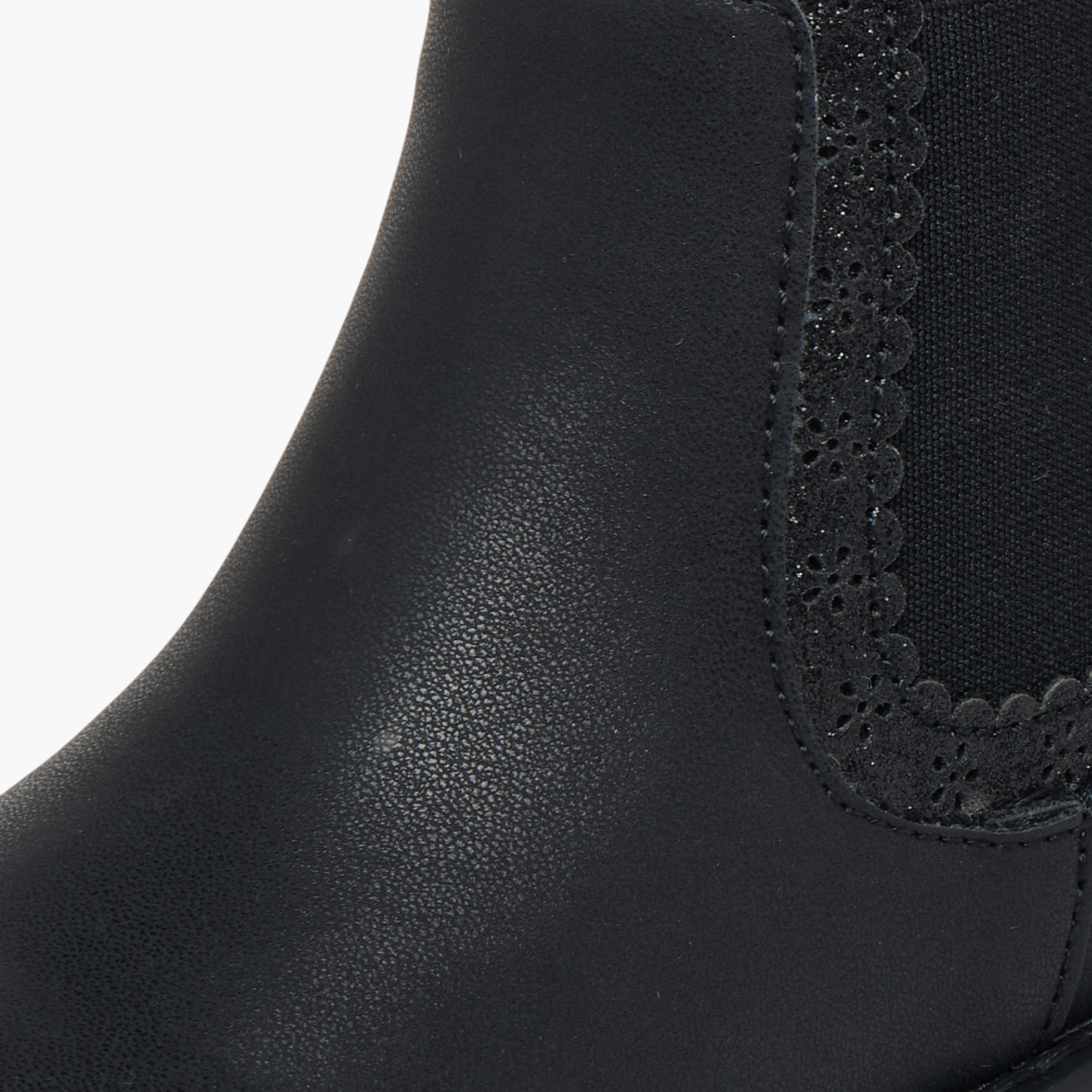 Juniors Cutout Detail Ankle Boots with Zip Closure-girls-shoes-boots-image-4
