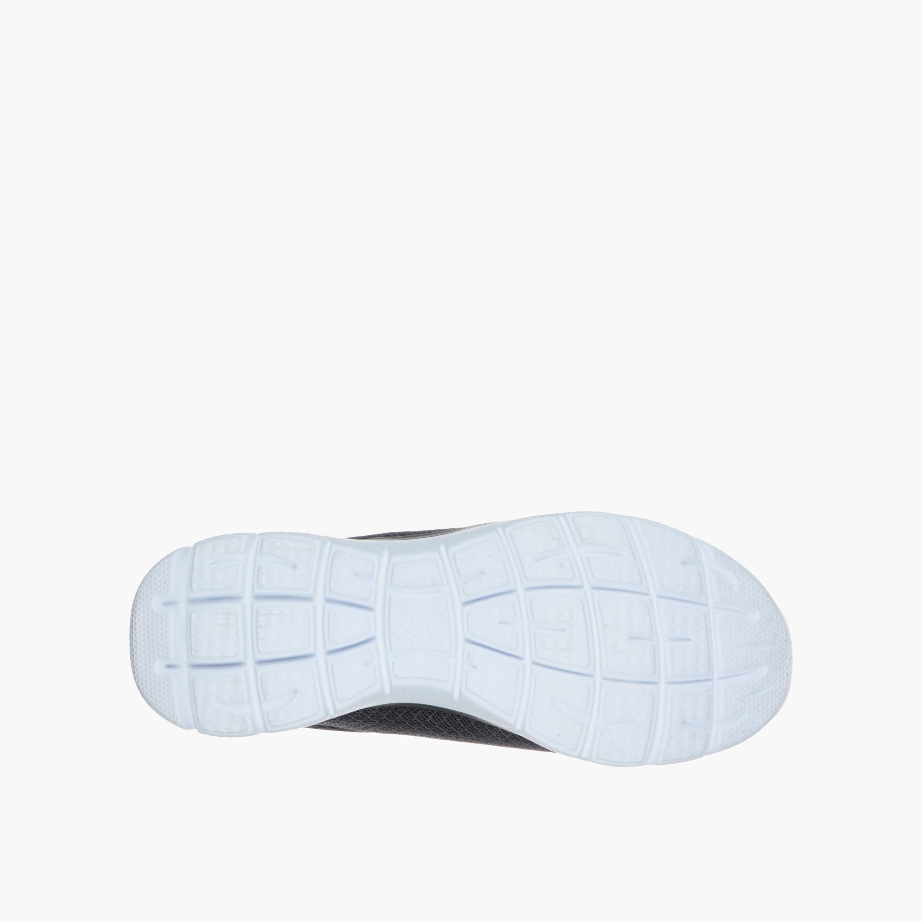 حذاء رياضي سهل الارتداء للنساء من سكيتشرز-women-shoes-sneakers-image-4