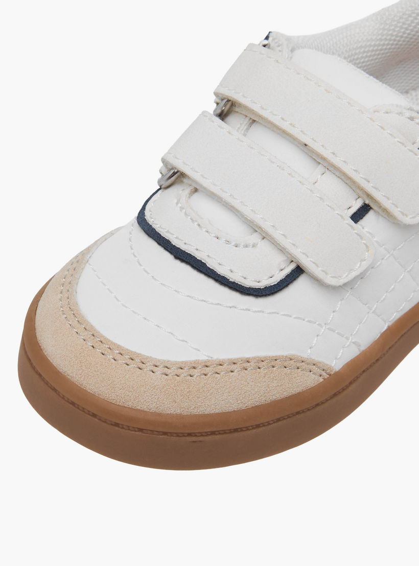 حذاء سنيكرز بألواح وشريط إغلاق لاصق للأولاد من بريفيت-boys-shoes-sneakers-image-4
