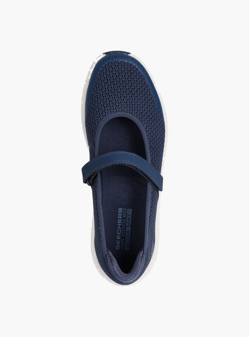 حذاء رياضي ماري جين بشريط إغلاق لاصق للنساء من سكيتشيرز-sports-women-shoes-image-3