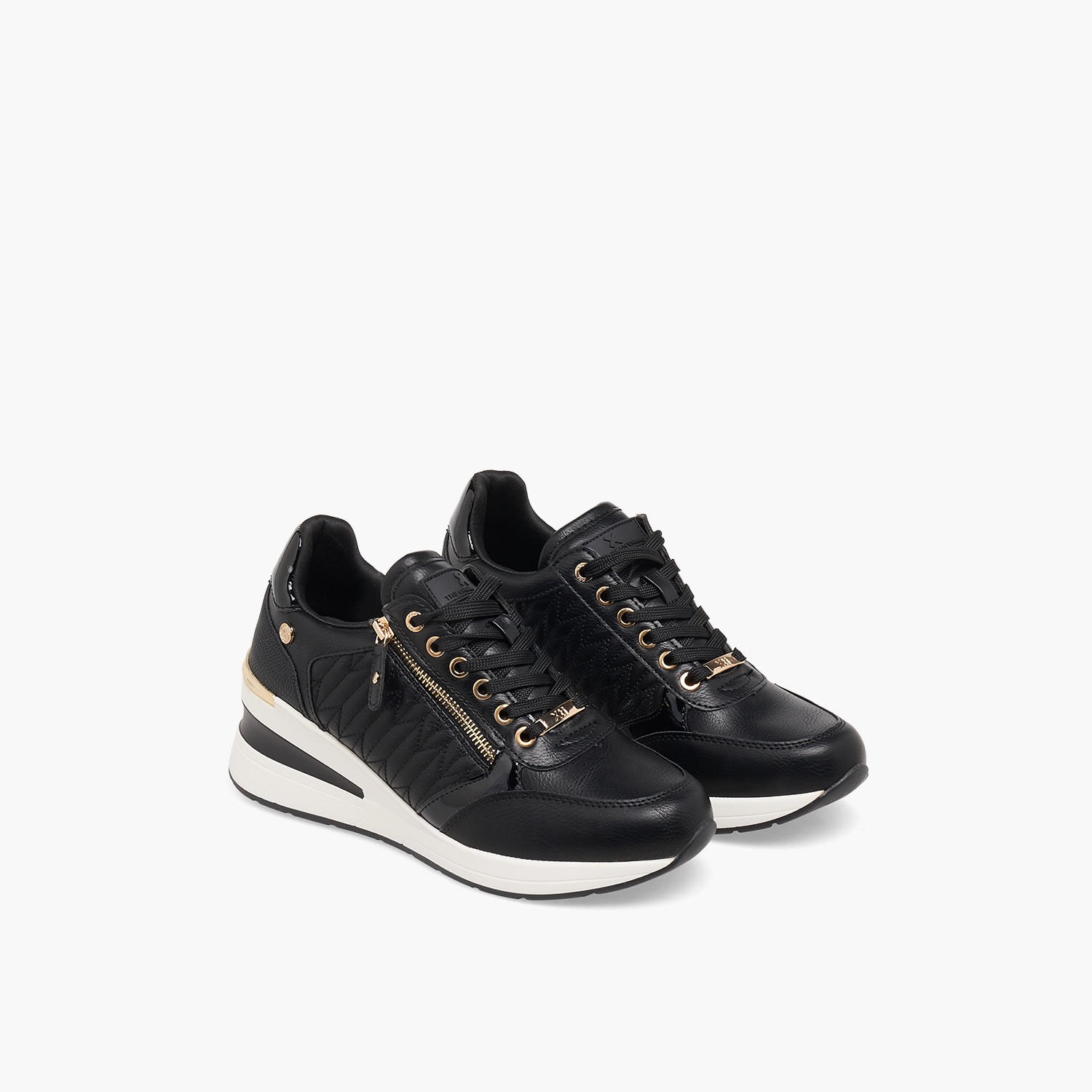 حذاء سنيكرز نسائي برقبة كاحل بكعب إسفين ومخطط من إكس تي آي-women-shoes-sneakers-image-1