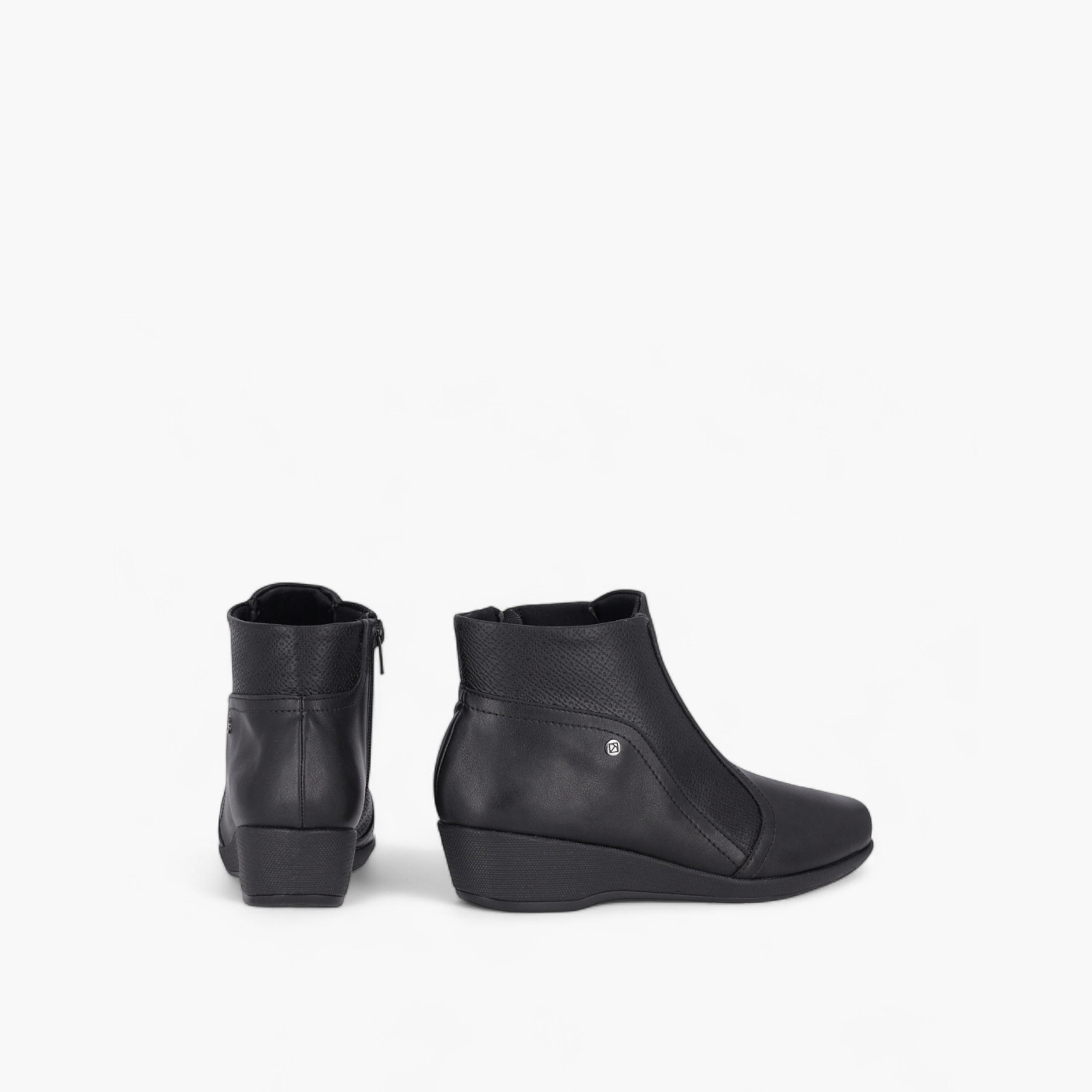 بوت بطول الكاحل وكعب ويدج للنساء من بيكاديلي-women-shoes-boots-image-3