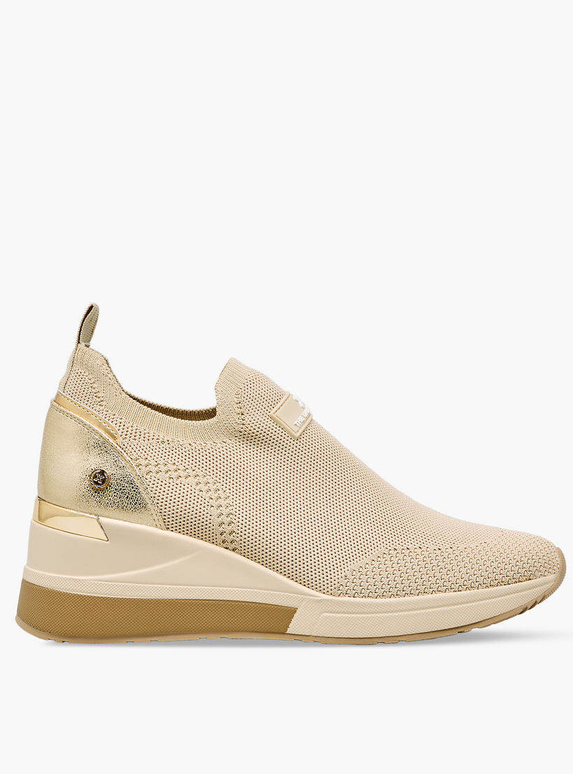 XTI Women Textured Slip-On Ankle Sneakers-women-shoes-sneakers-image-3