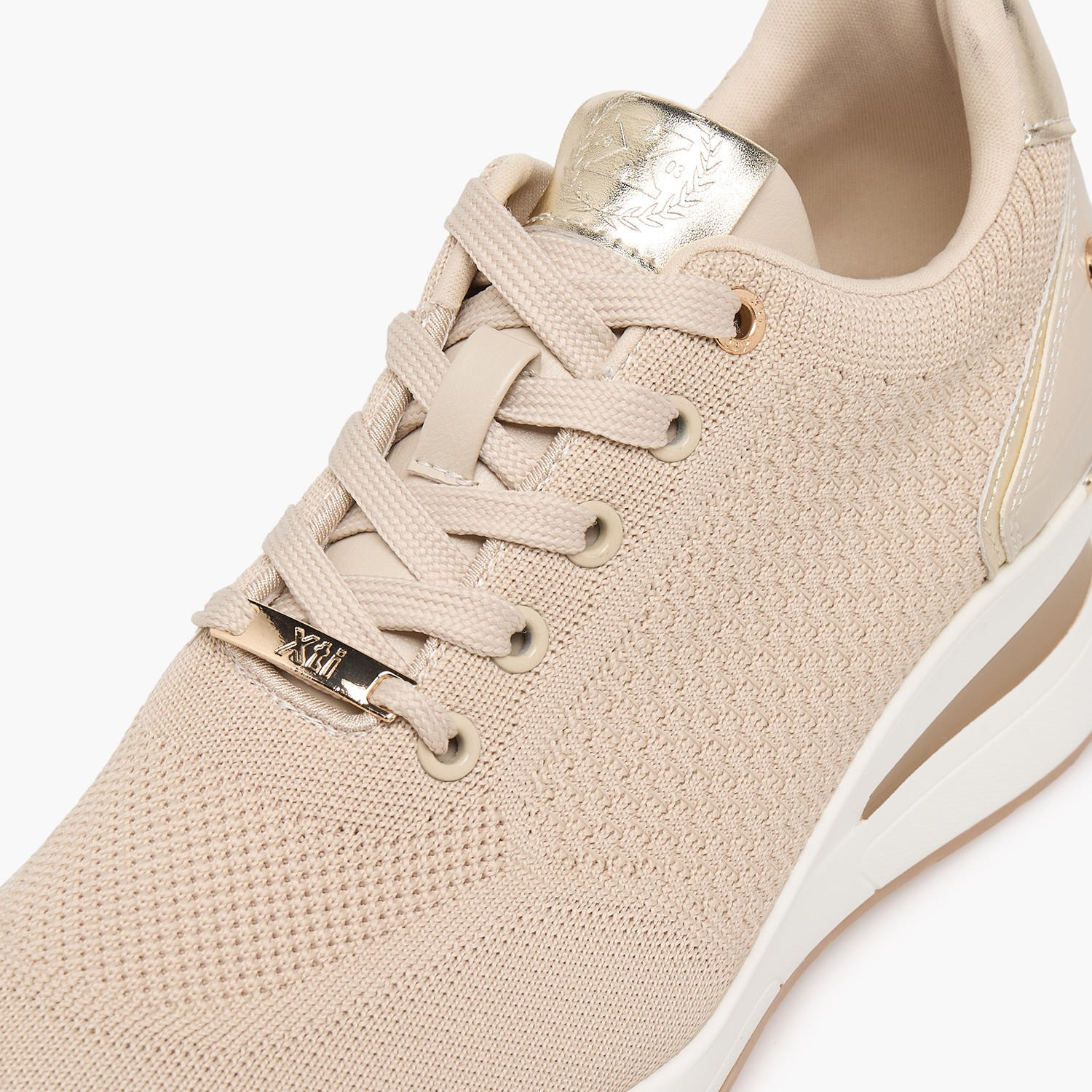 حذاء سنيكرز نسائي برقبة كاحل بكعب إسفين بارز الملمس من إكس تي آي-women-shoes-sneakers-image-4