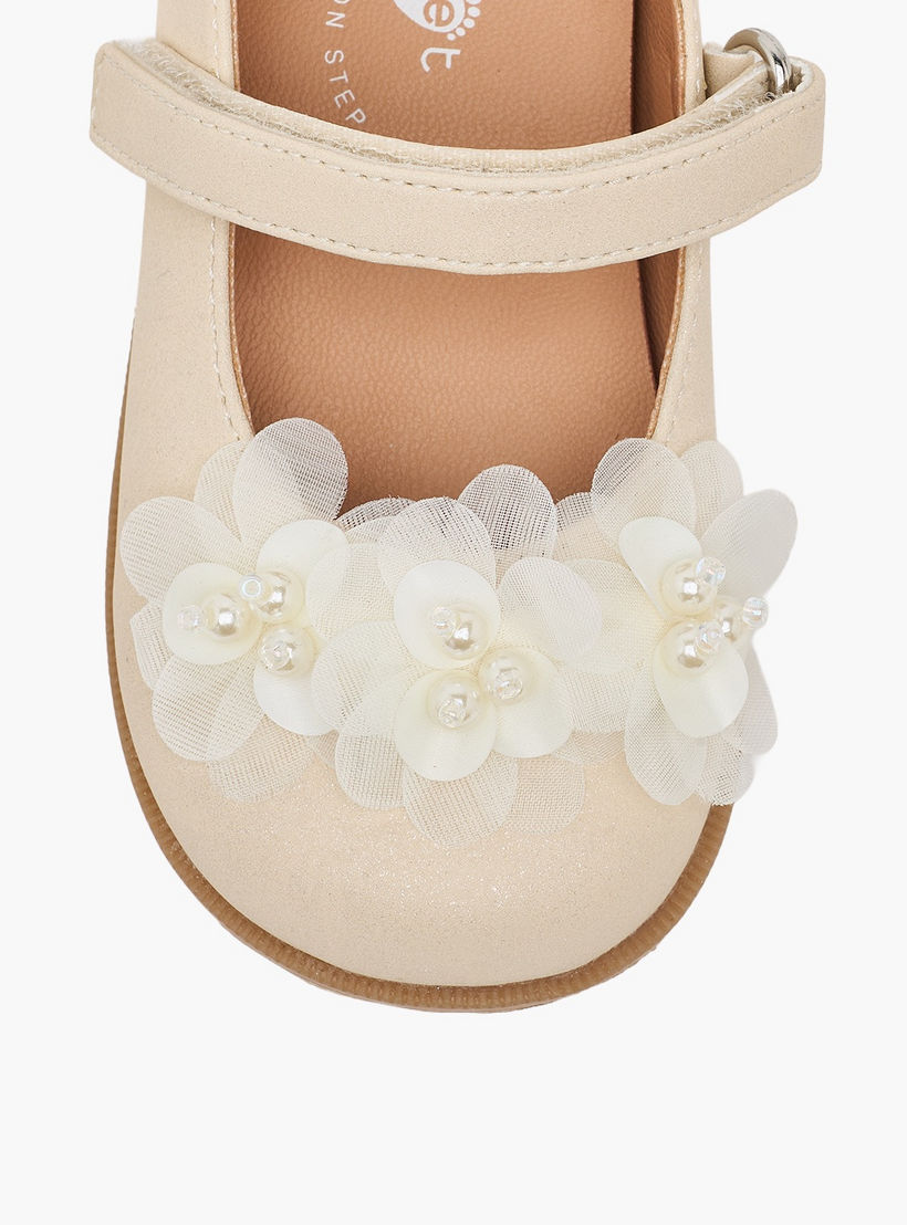 حذاء ماري جين بزخارف زهرية للبنات من بيرفيت-girls-shoes-ballerinas-image-4