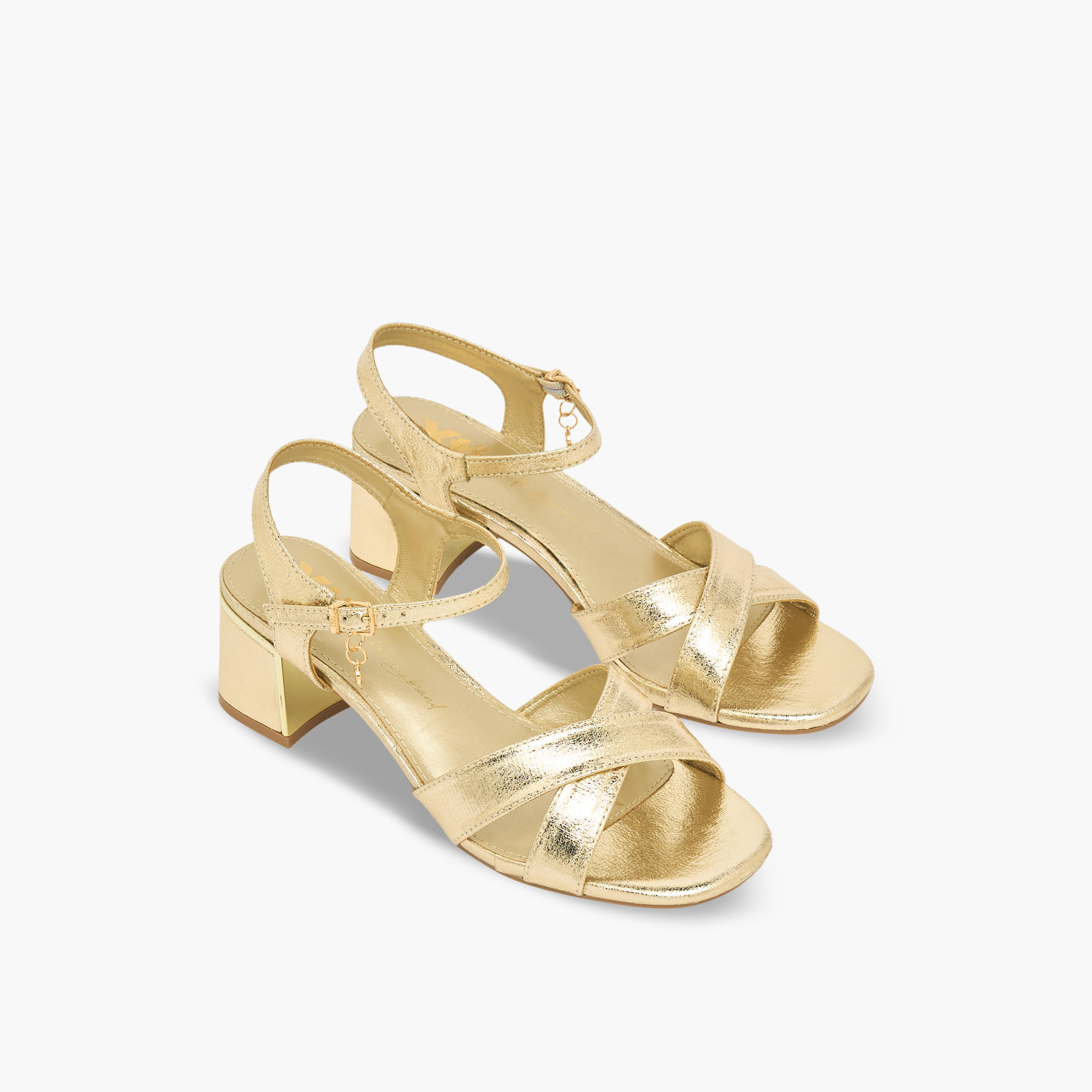 صندل بكعب سميك وأحزمة متقاطعة للنساء من إكس تي آي-women-shoes-sandals-heeled-image-1