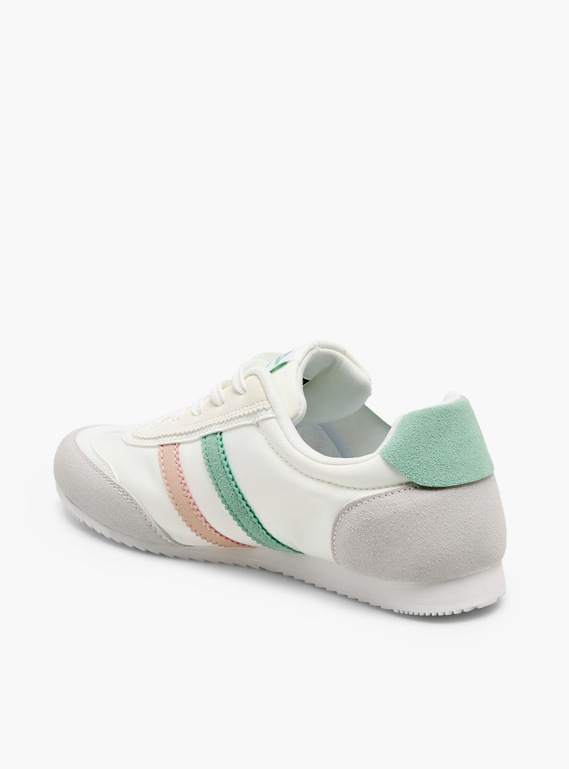 حذاء سنيكرز برباط إغلاق للنساء من لي كوبر-women-shoes-sneakers-image-4