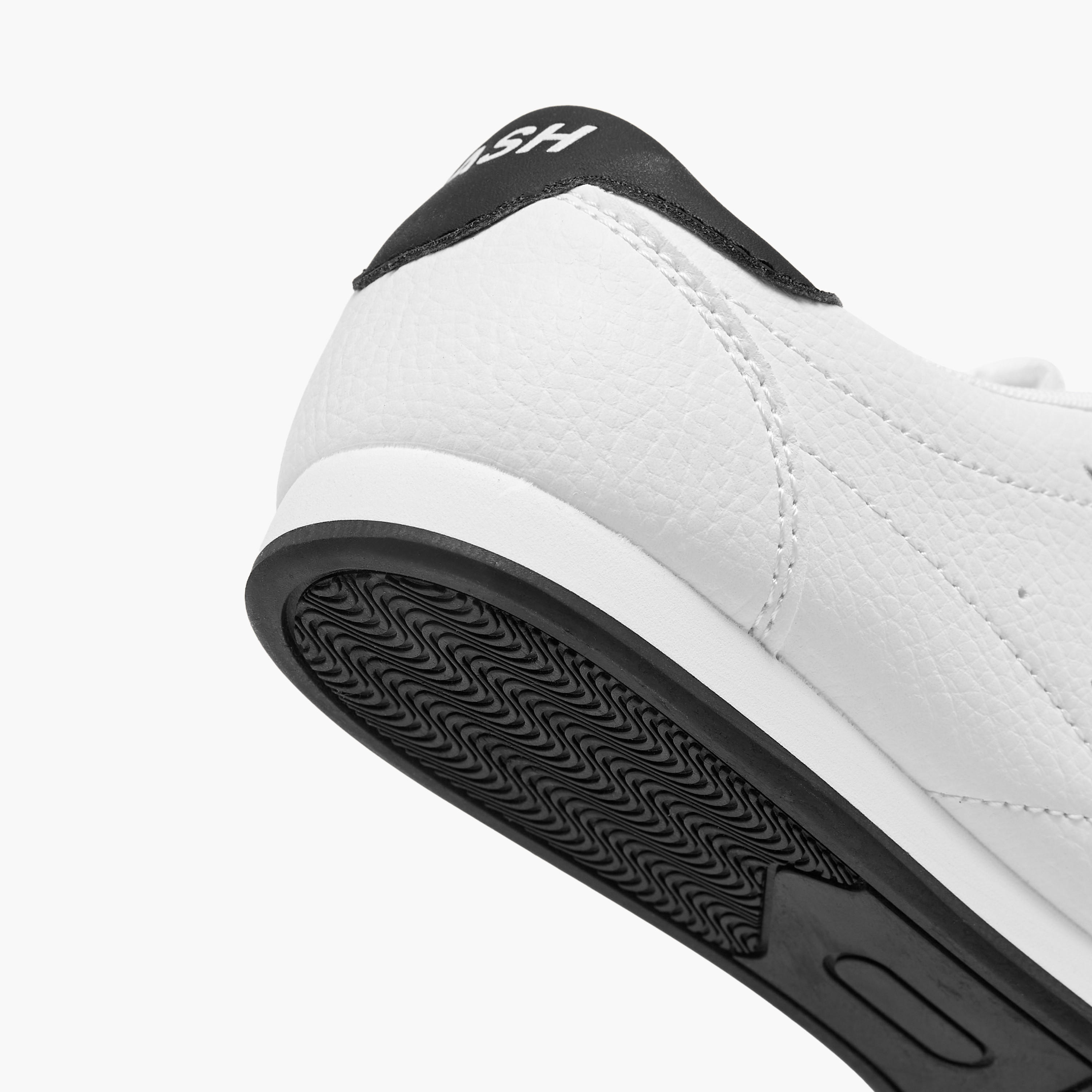 حذاء سنيكرز برباط إغلاق وتفاصيل مغرزة من داش-women-shoes-sneakers-image-6