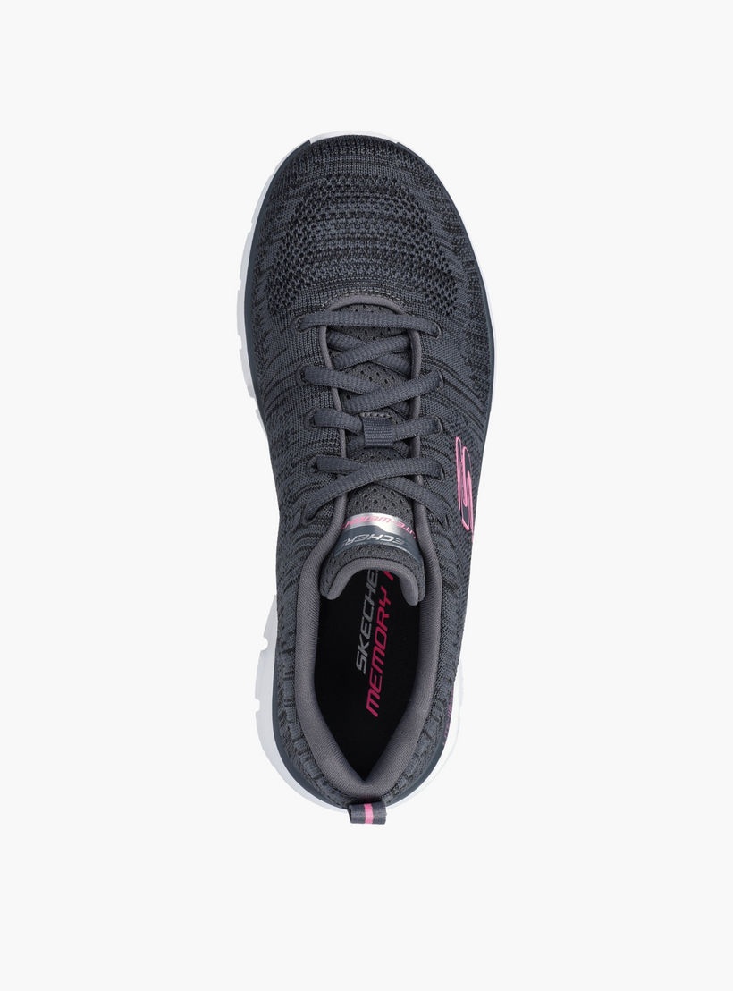 حذاء رياضي برباط للنساء من تراك من سكيتشرز-sports-women-shoes-image-2