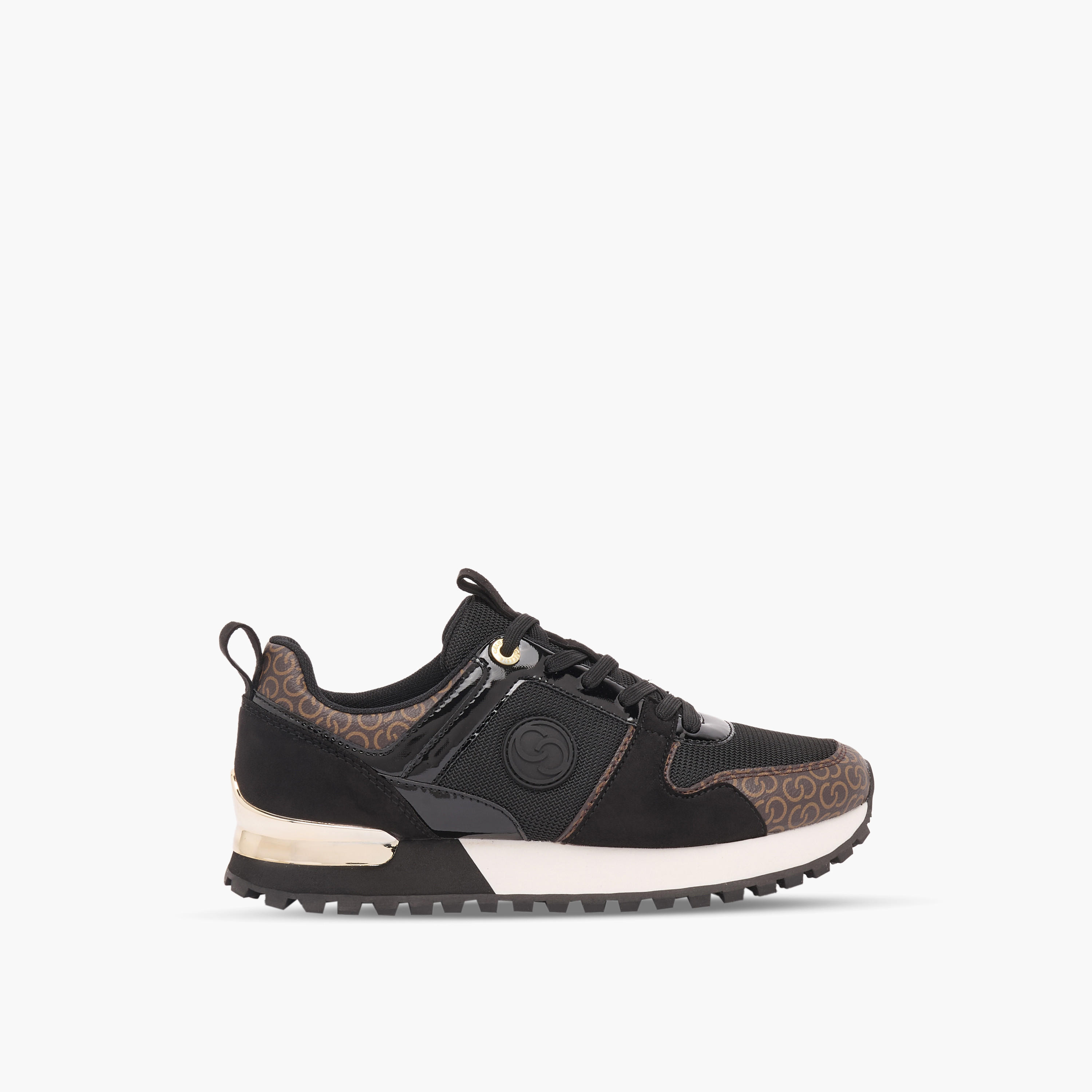 حذاء سنيكرز طول الكاحل بطبعات مونوجرام ورباط للنساء من سيلست-women-shoes-sneakers-image-3