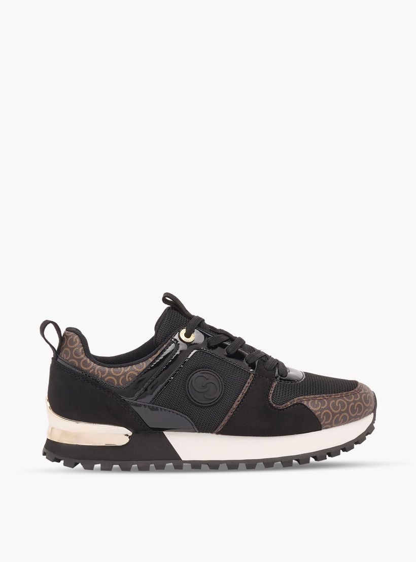حذاء سنيكرز طول الكاحل بطبعات مونوجرام ورباط للنساء من سيلست-women-shoes-sneakers-image-3