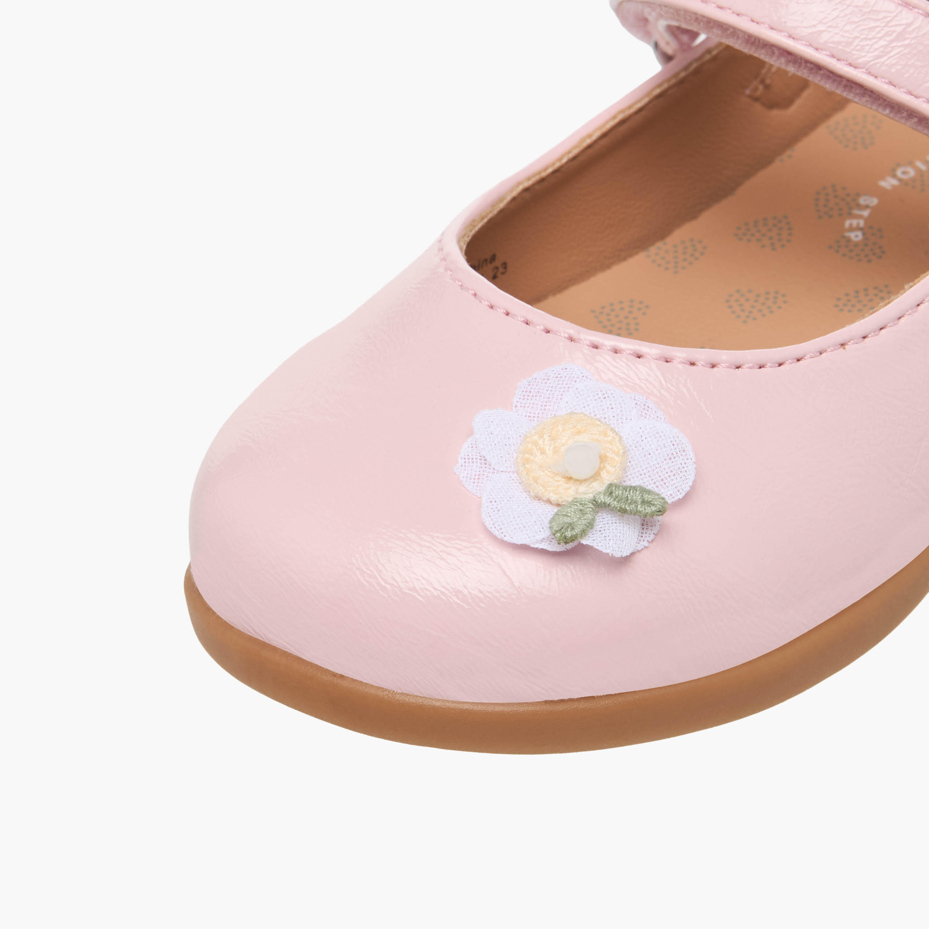 حذاء ماري جين بشريط إغلاق لاصق وزخارف زهور للبنات من بيرفيت-girls-shoes-maryjanes-image-6