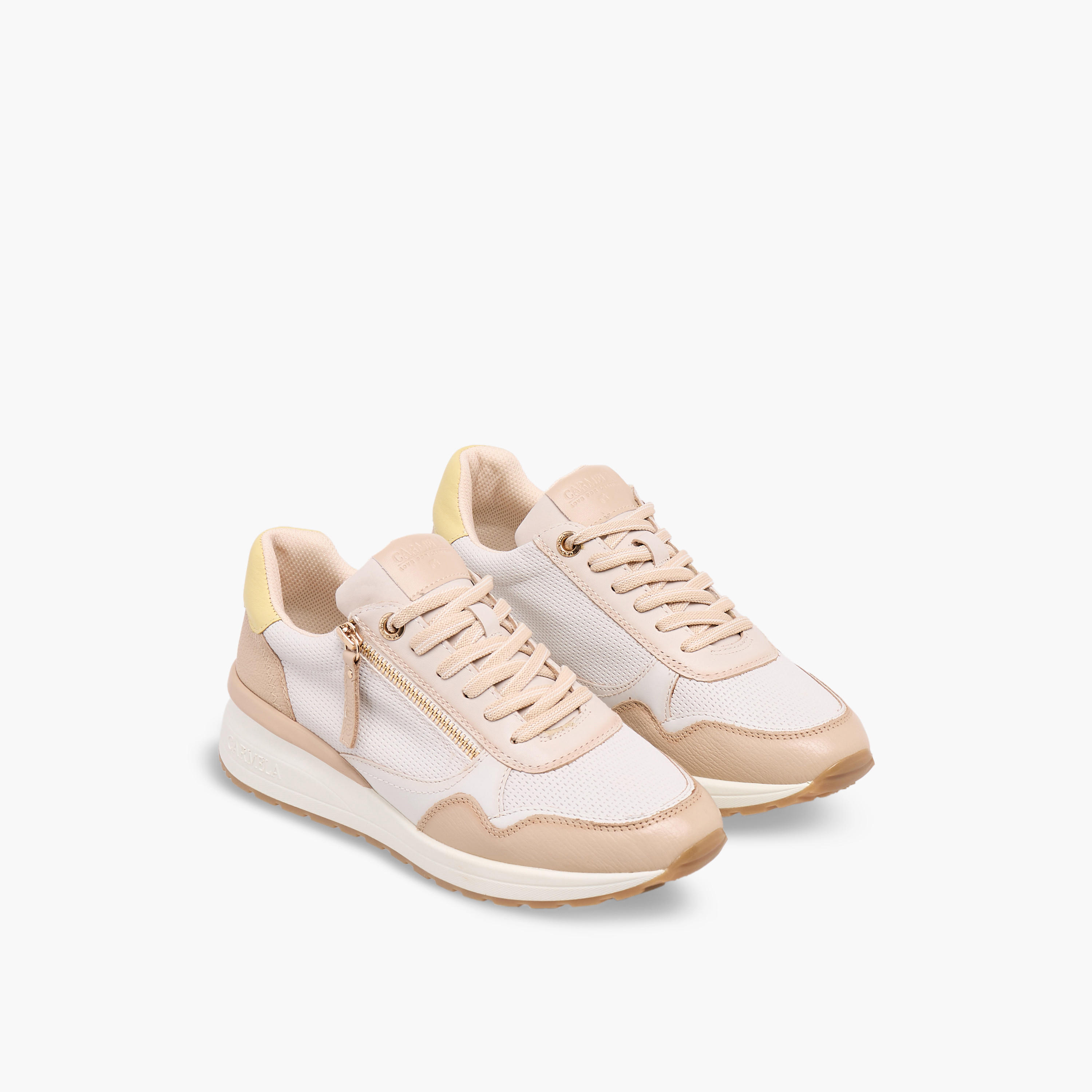 حذاء سنيكرز جلد بطول الكاحل ورباط إغلاق للنساء من كارميلا-women-shoes-sneakers-image-1