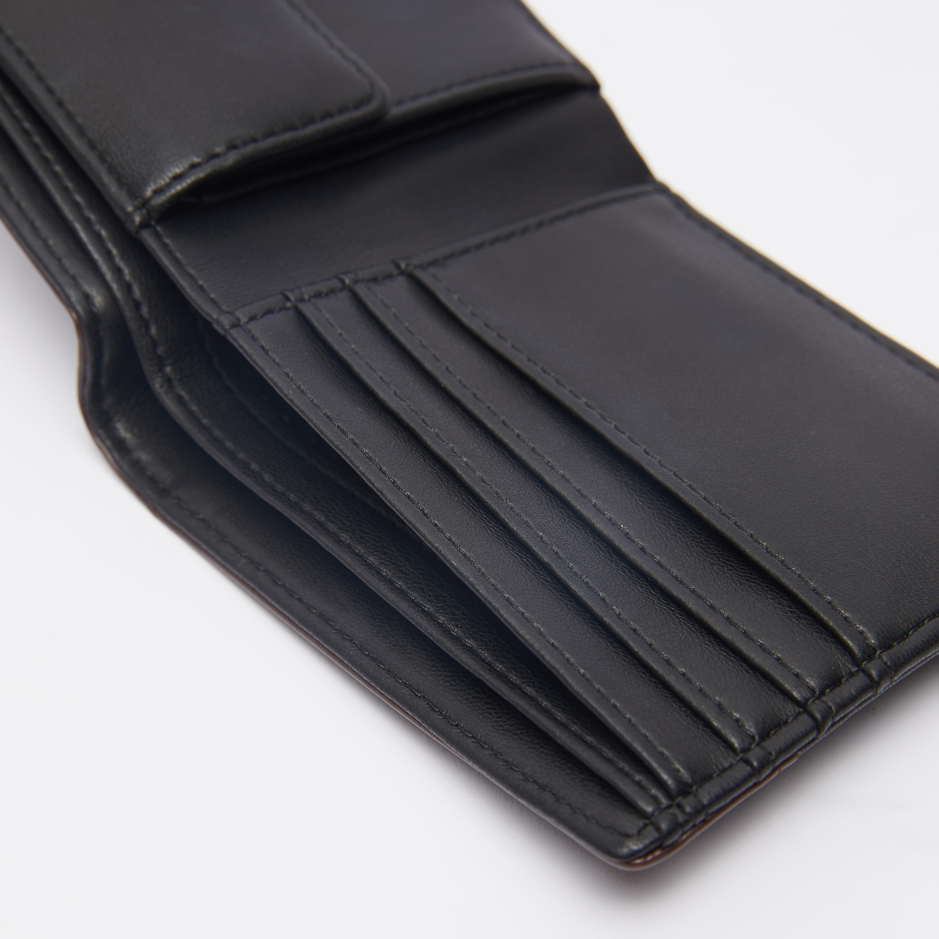 محفظة جلد بطيّة مزدوجة من لي كوبر-men-beltsandwallets-wallets-image-4
