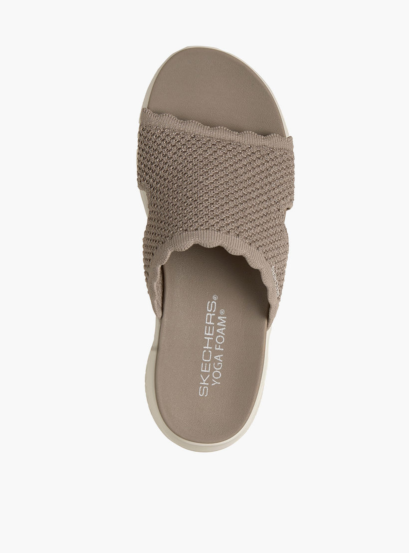 صندل سهل الارتداء ألترا فليكس 3.0 للنساء من سكيتشرز-women-shoes-flats-sandals-image-2