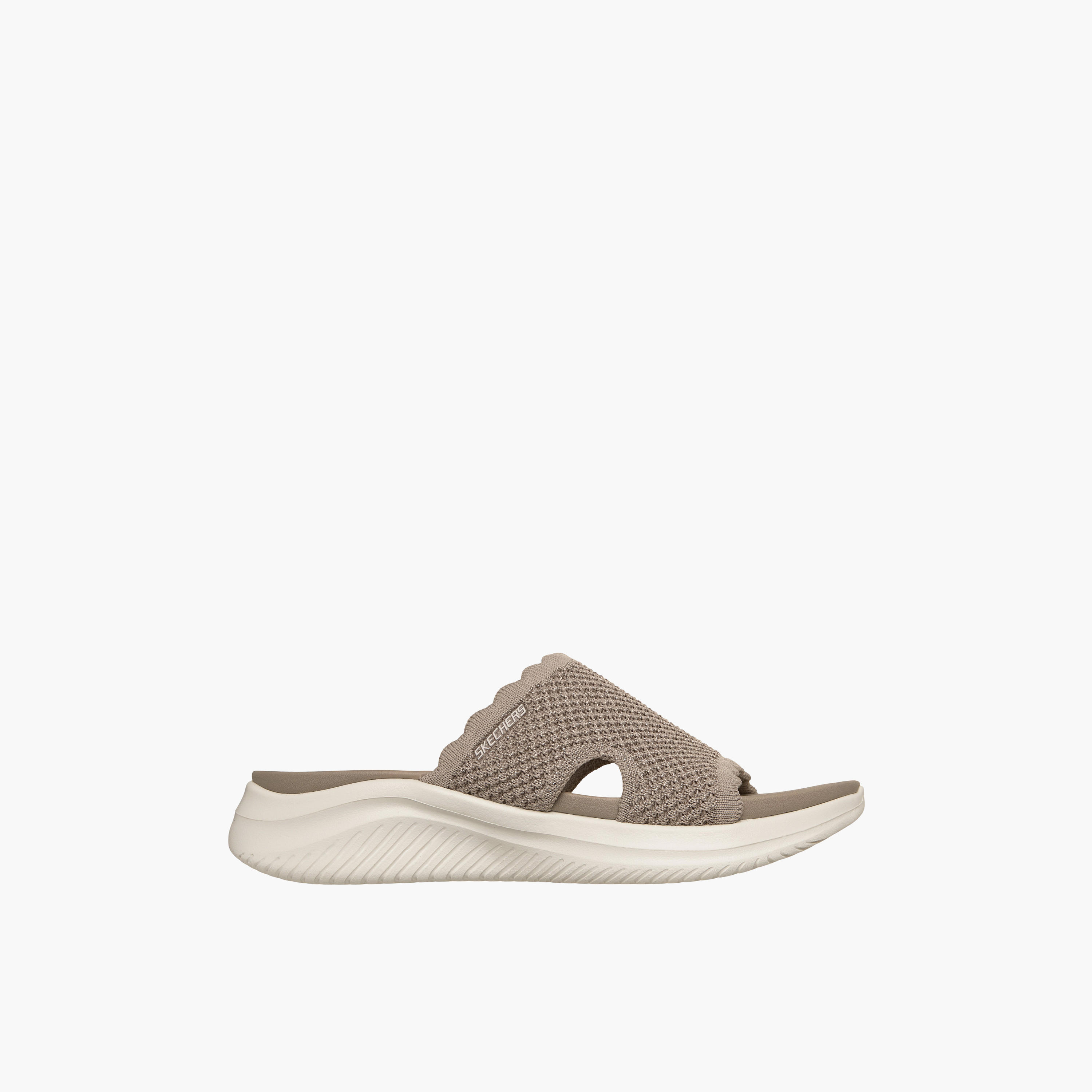 صندل سهل الارتداء ألترا فليكس 3.0 للنساء من سكيتشرز-women-shoes-flats-sandals-image-3