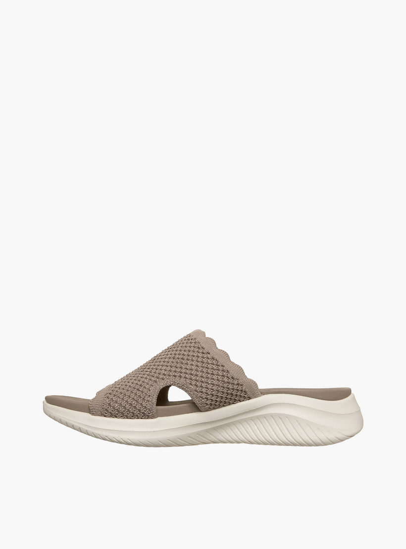 صندل سهل الارتداء ألترا فليكس 3.0 للنساء من سكيتشرز-women-shoes-flats-sandals-image-5