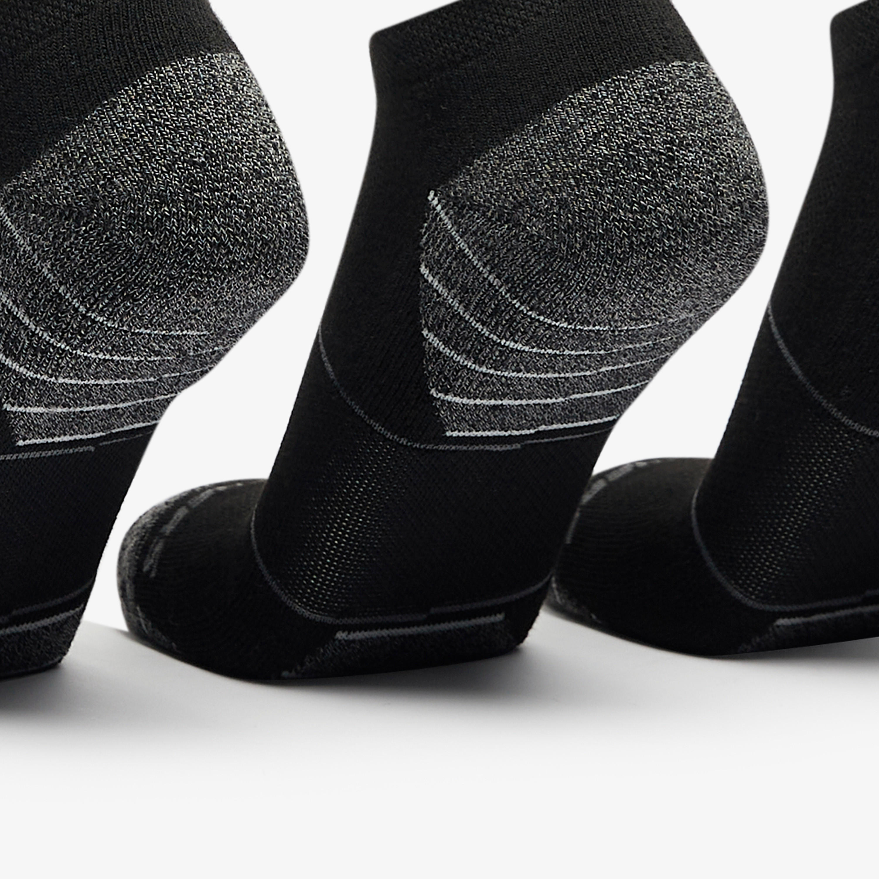 جوارب رياضية بقصّة منخفضة للرجال من سكتشرز - S114346-001-men-socks-image-2